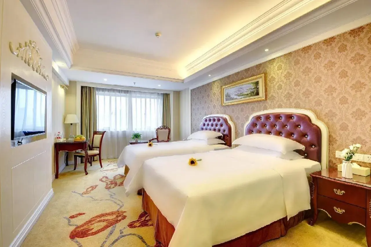 Bed in Vienna International Hotel Nanning Zoo Bed in Vienna International Hotel Nanning Zoo