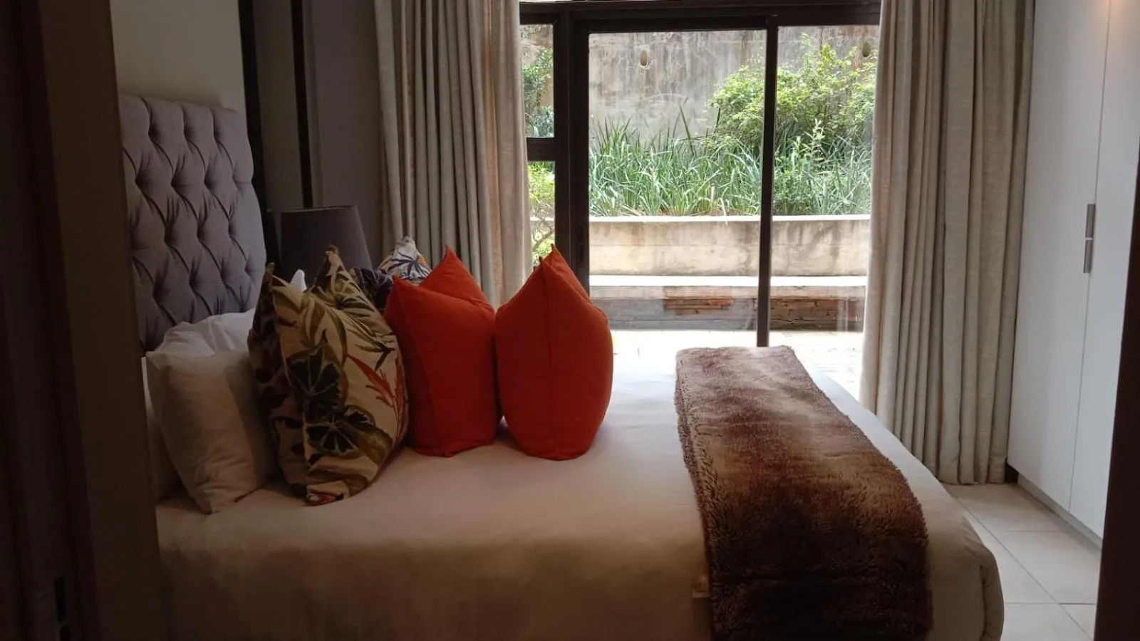 Bedroom, Bed in Zimbali Suites 223
