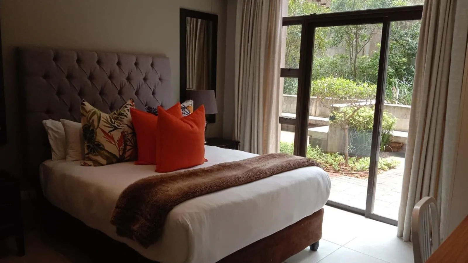 Bedroom, Bed in Zimbali Suites 223