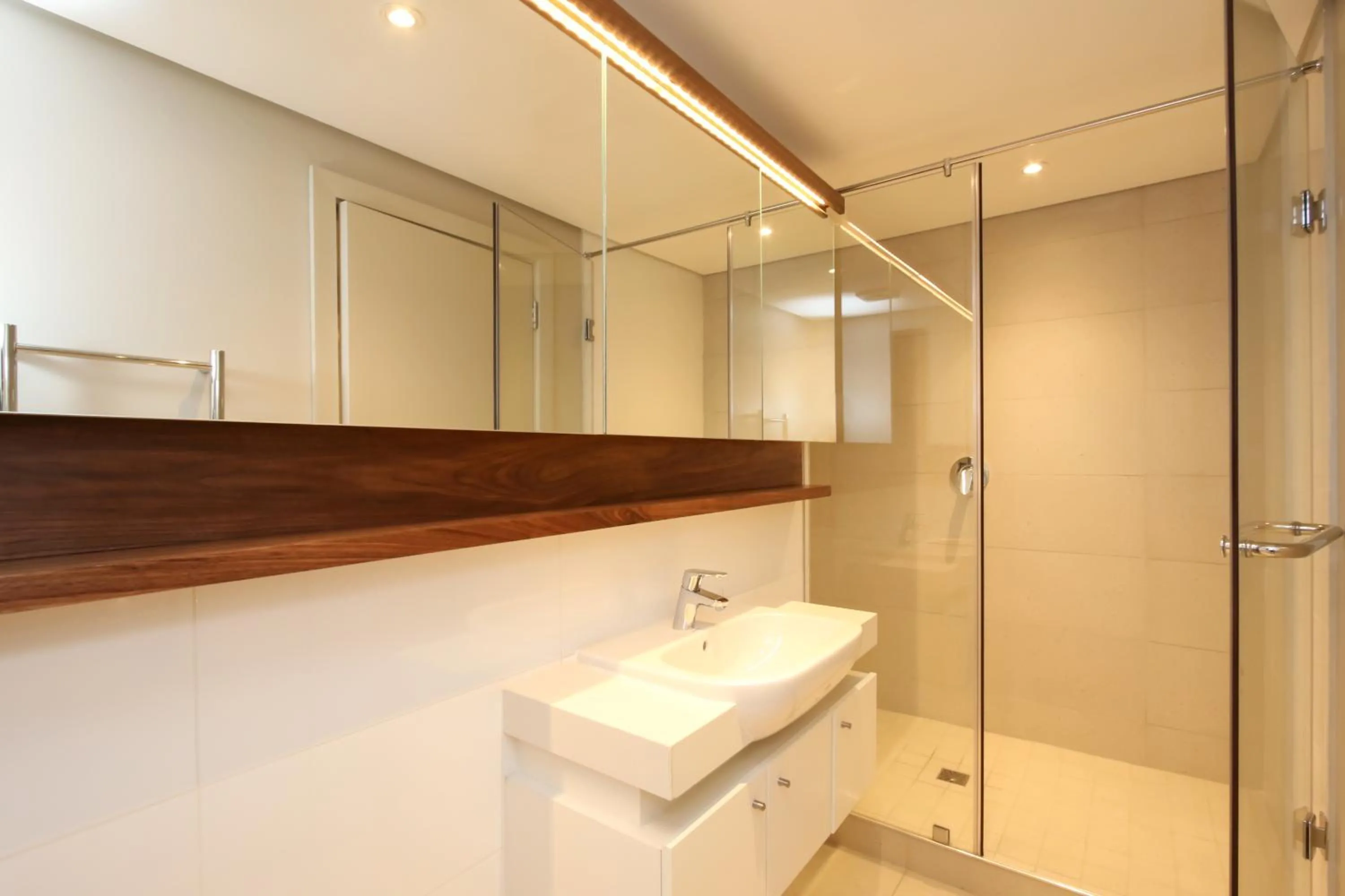 Bathroom in Zimbali Suites 223