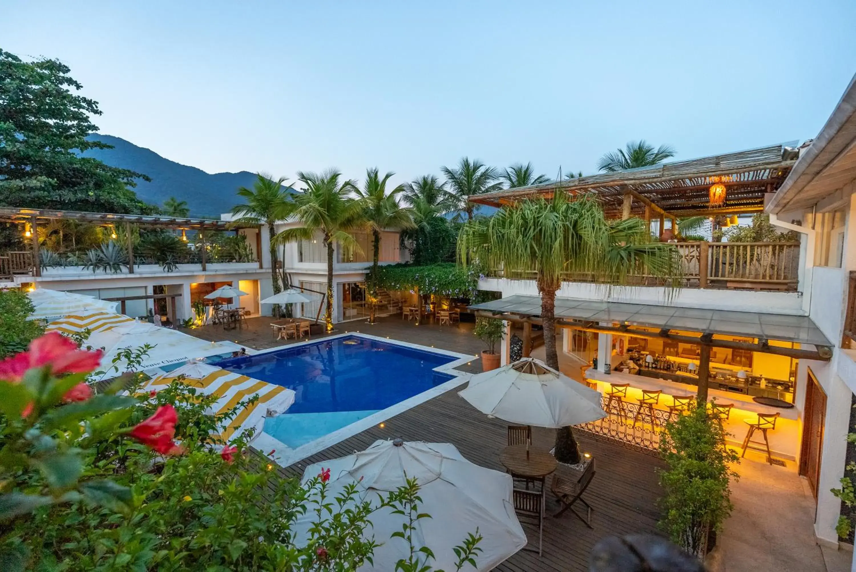 Pool view in Hotel Maui Maresias Pool view in Hotel Maui Maresias