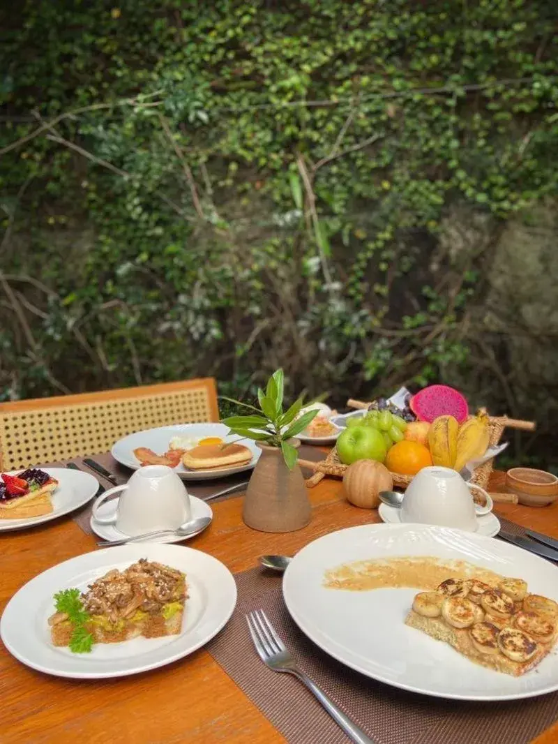 Breakfast in Hotel Maui Maresias Breakfast in Hotel Maui Maresias