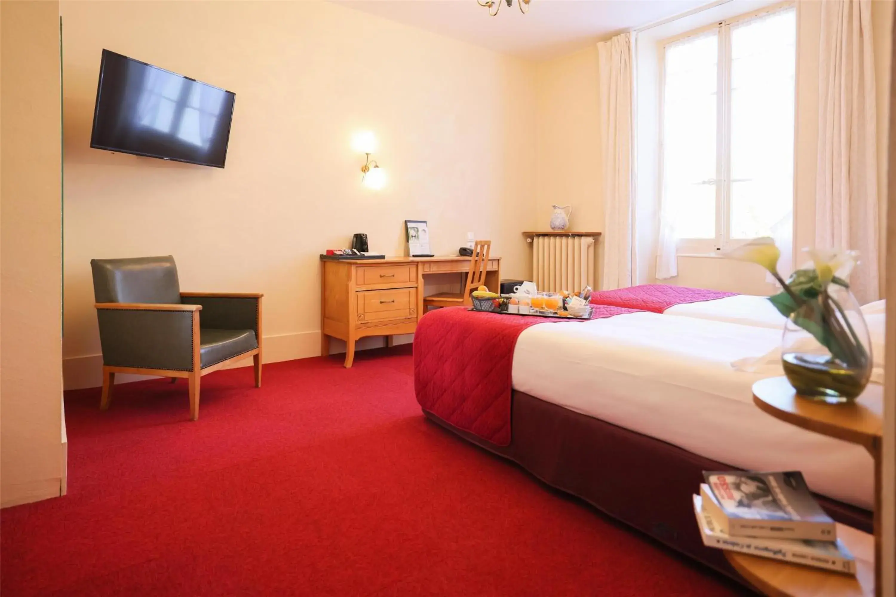 Standard Twin Room in Best Western Grand Hotel de Paris & Spa Standard Twin Room in Best Western Grand Hotel de Paris & Spa