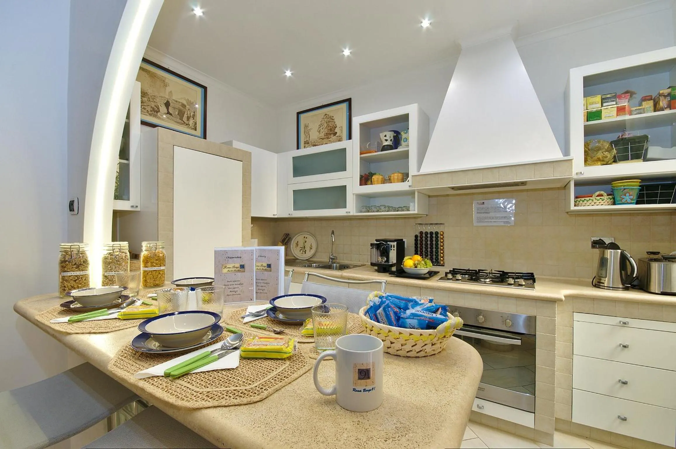 Continental breakfast in Roma Borgo91