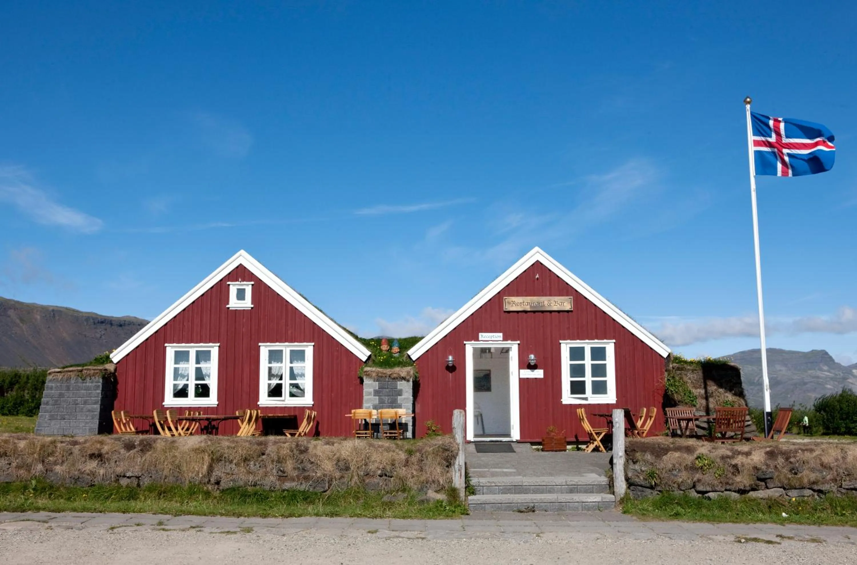 Neighbourhood in Arnarstapi Hotel