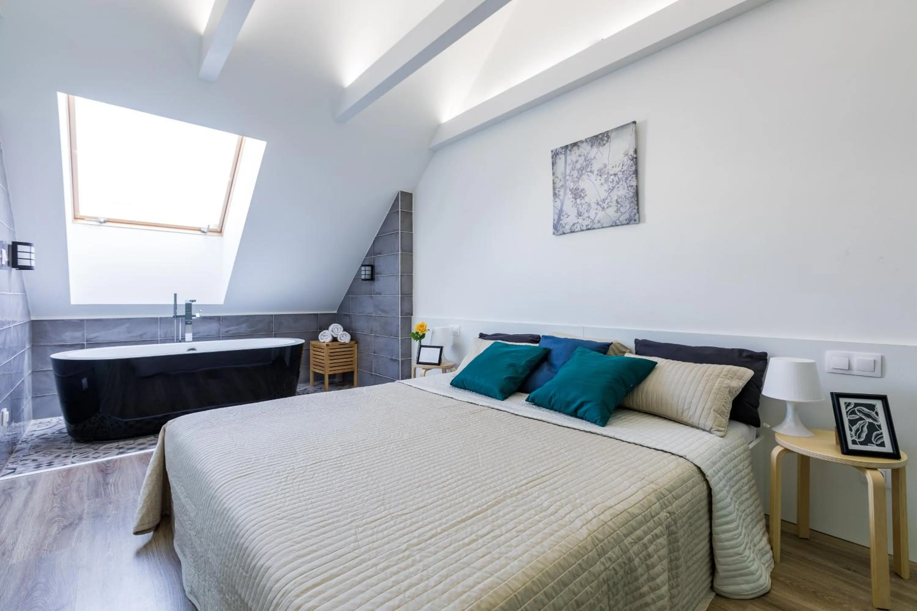 Bedroom, Bed in Vagabond Corvin