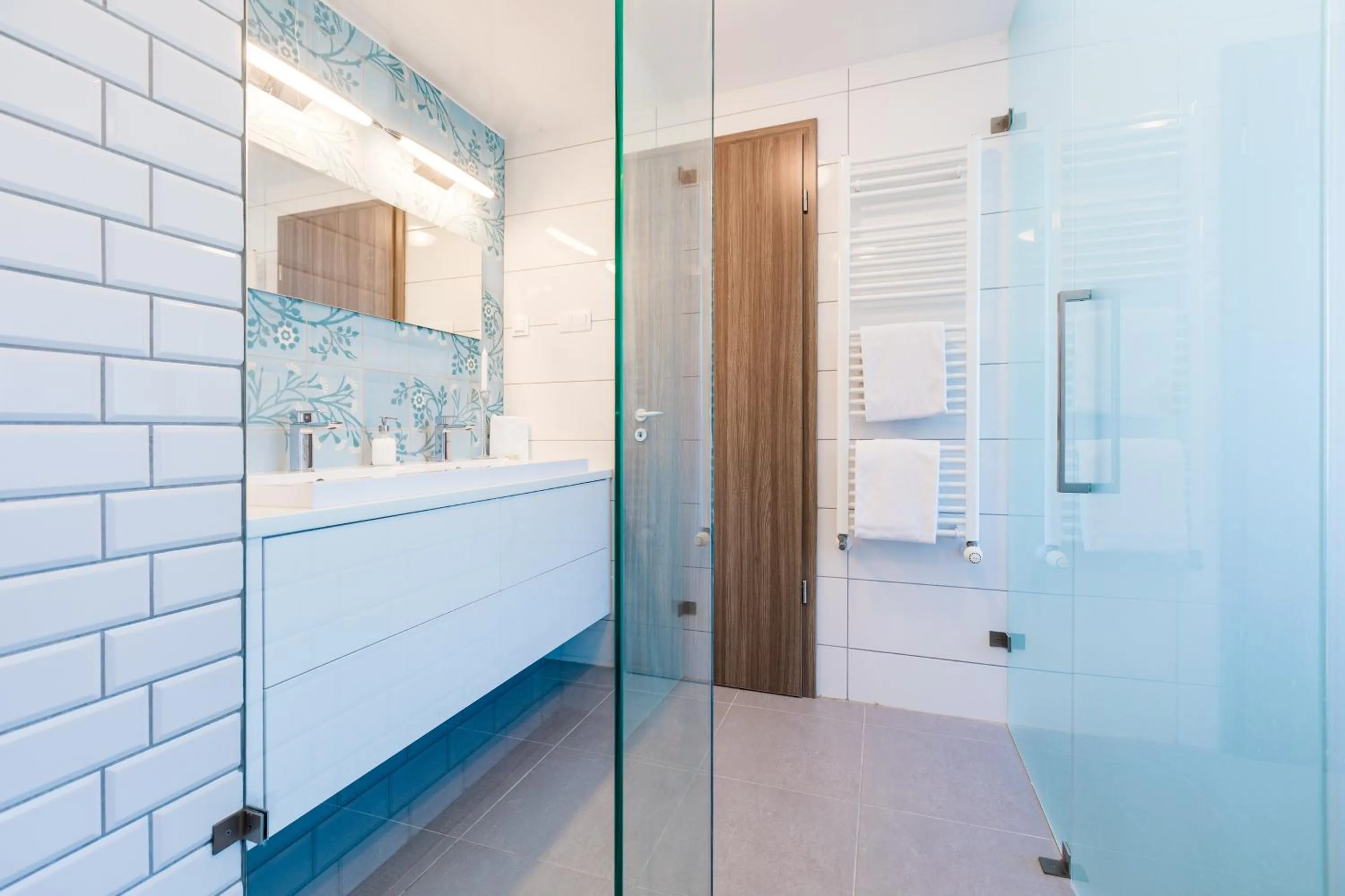 Bathroom in Vagabond Corvin