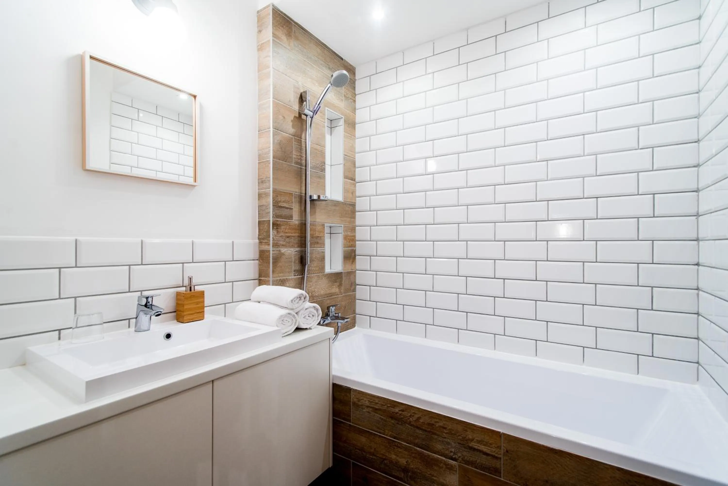 Bathroom in Vagabond Corvin