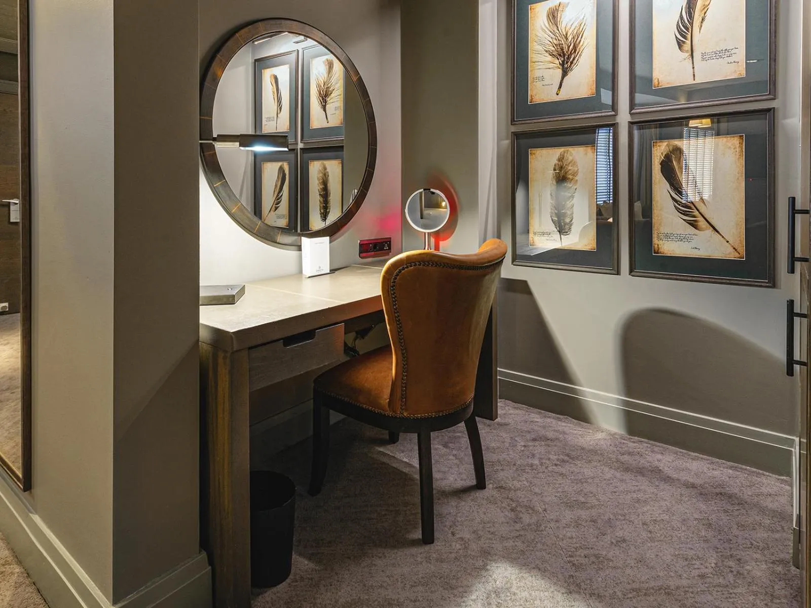 Seating area in Dakota Leeds