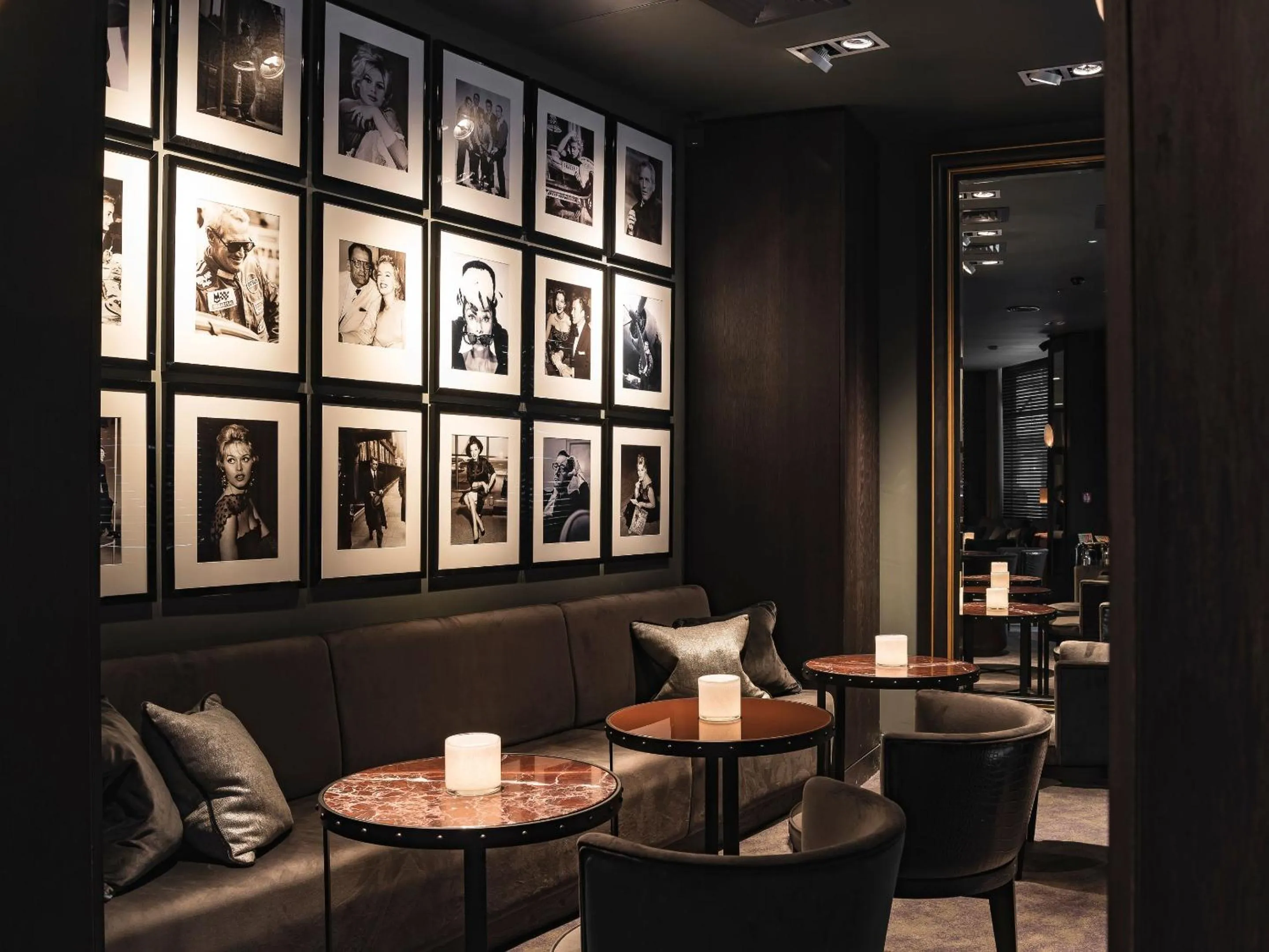 Lounge or bar in Dakota Leeds