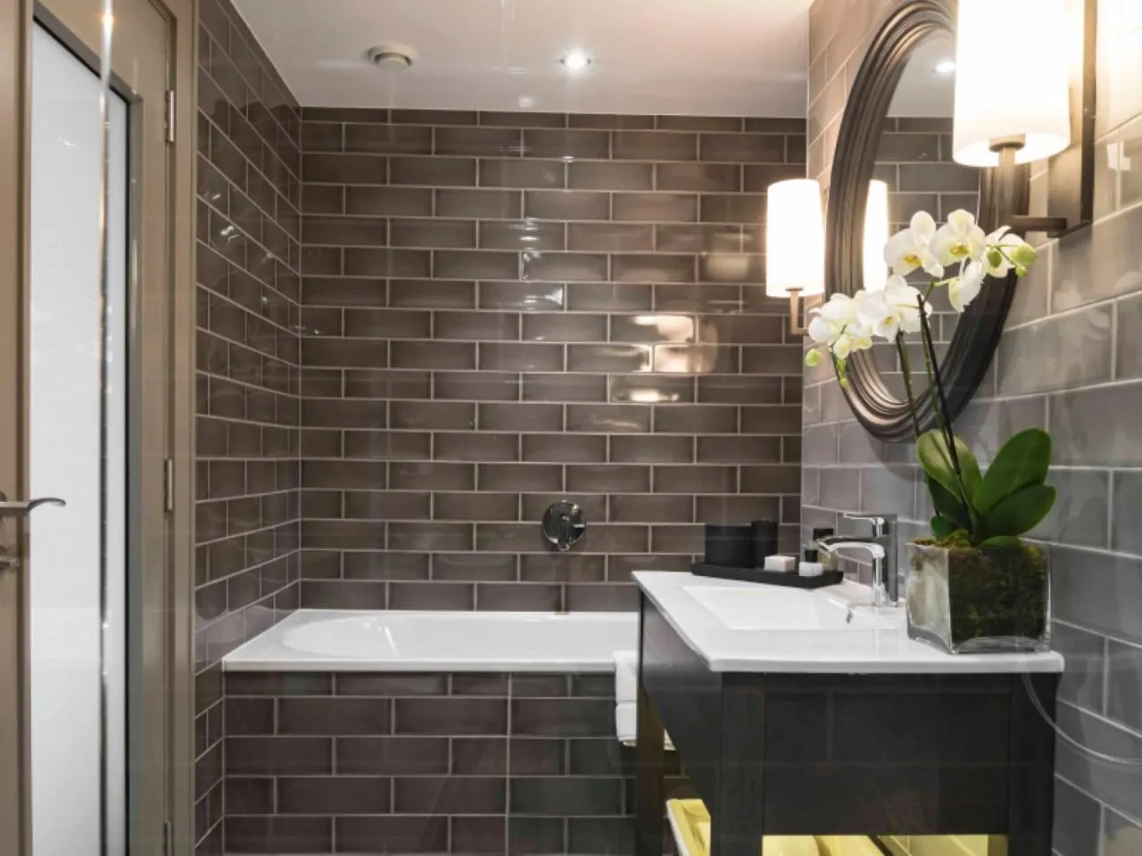 Bathroom in Dakota Leeds