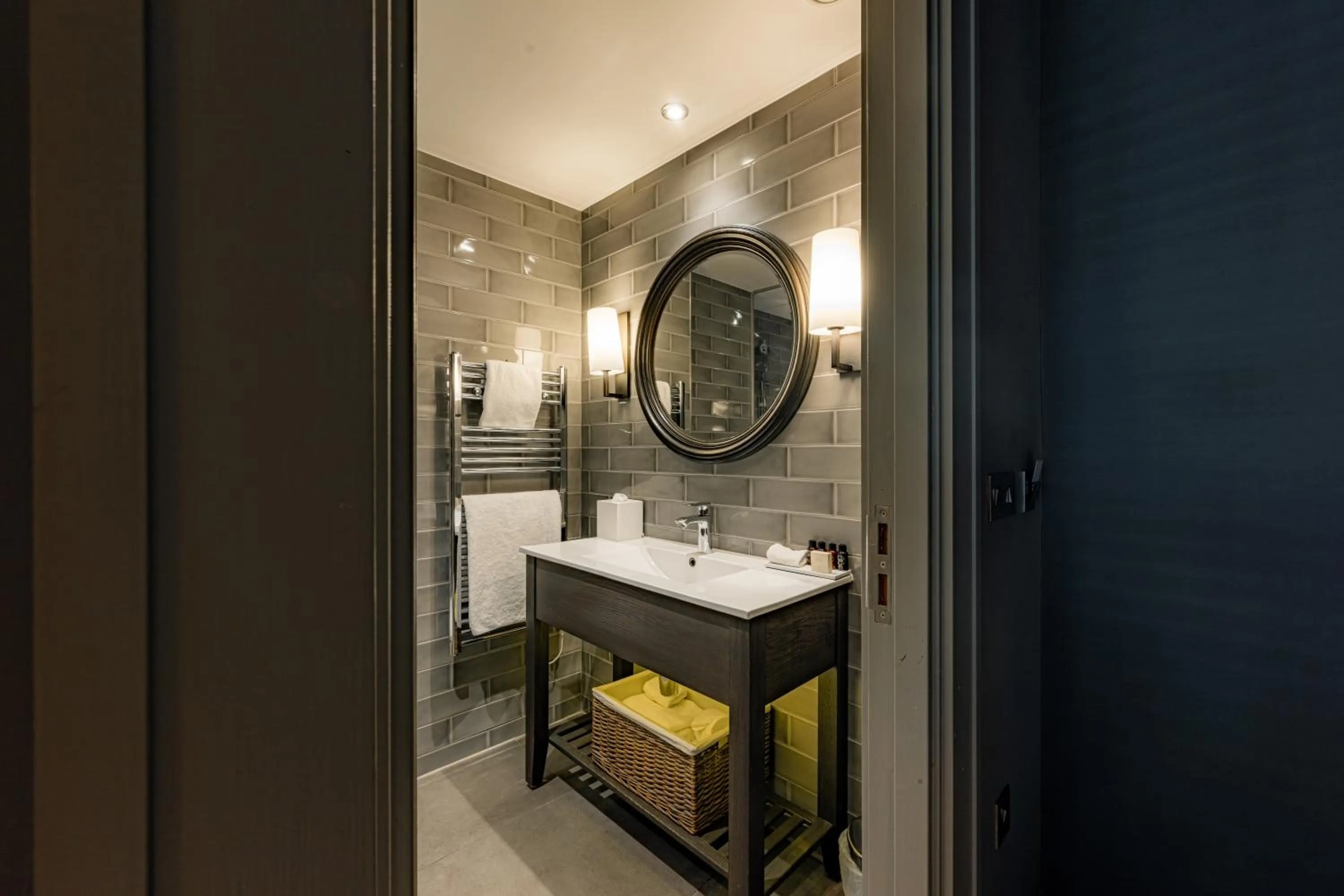 Bathroom in Dakota Leeds