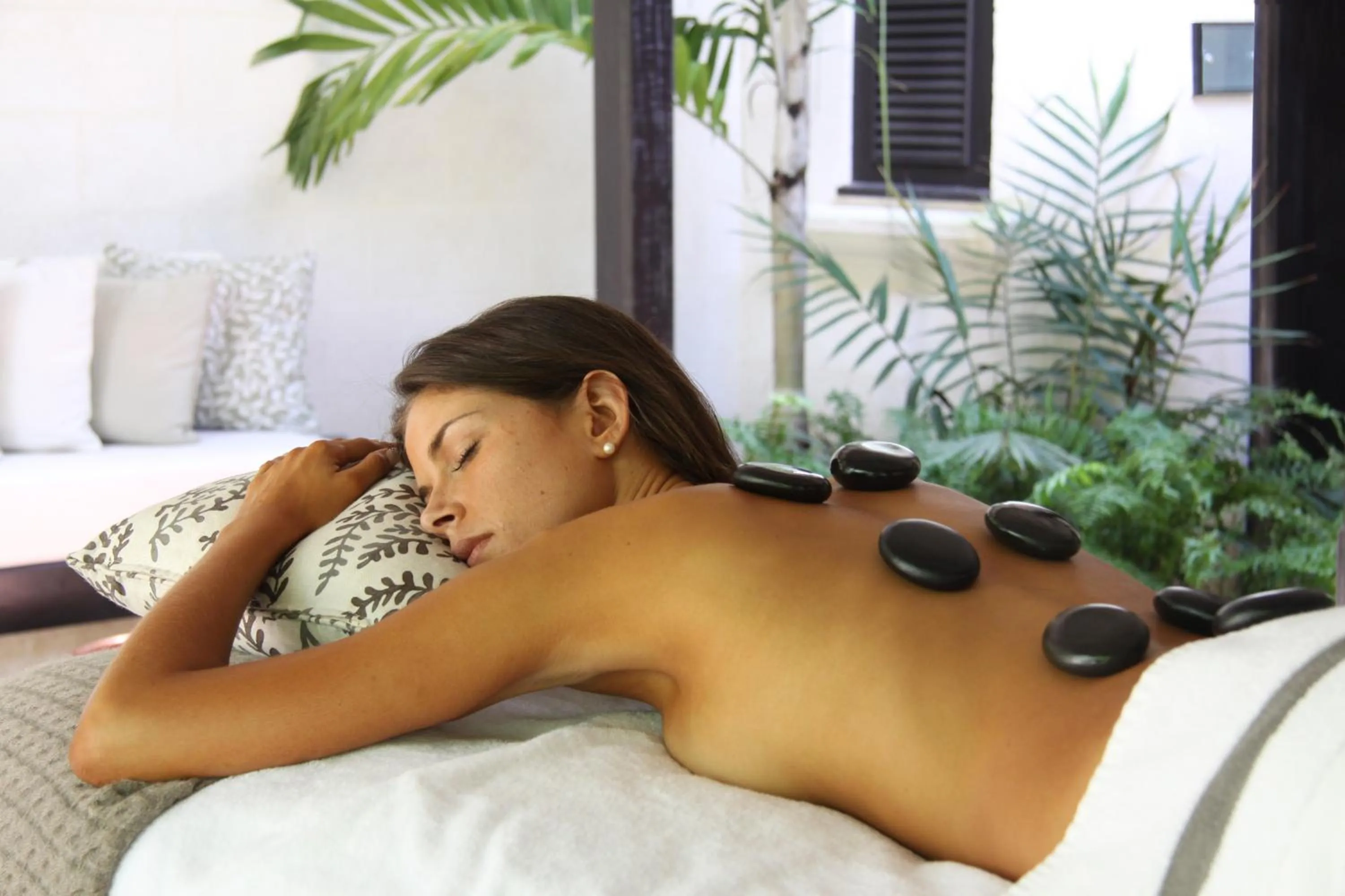 Spa and wellness centre/facilities, Bed in Coral Reef Club