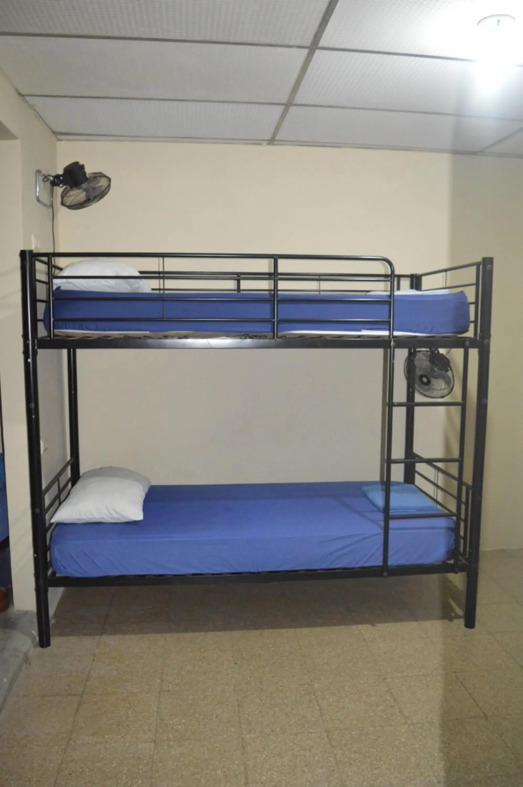 Bed in 8-Bed Dormitory Room in Casa Michael Bed in 8-Bed Dormitory Room in Casa Michael