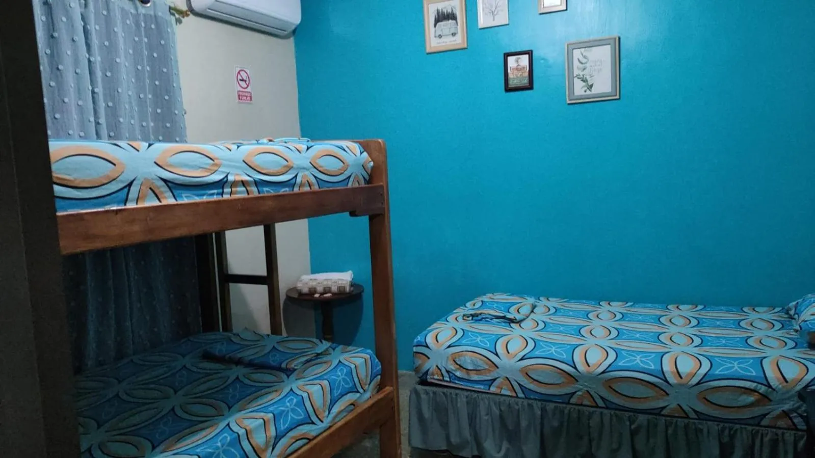 Basic Triple Room with Shared Bathroom in Casa Michael