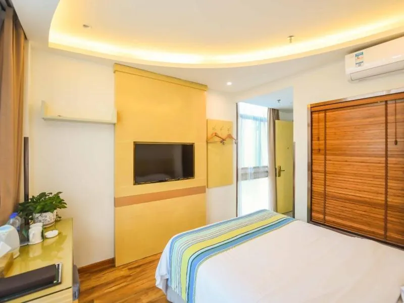 Bed in GreenTree Inn AnHui Ningguo Ningguo Avenue Business Hotel