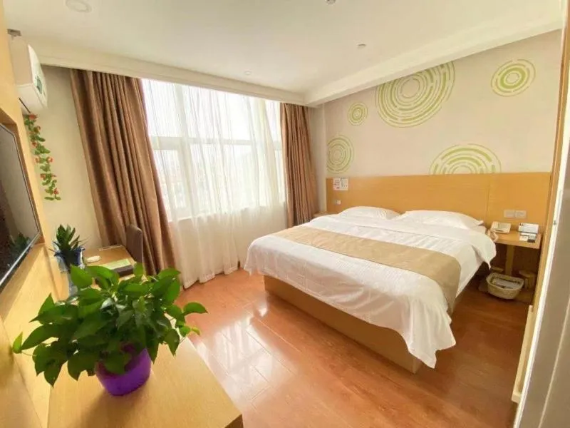 Bed in GreenTree Inn Tianjin Xiqing District Xiuchuan Road Sunshine 100