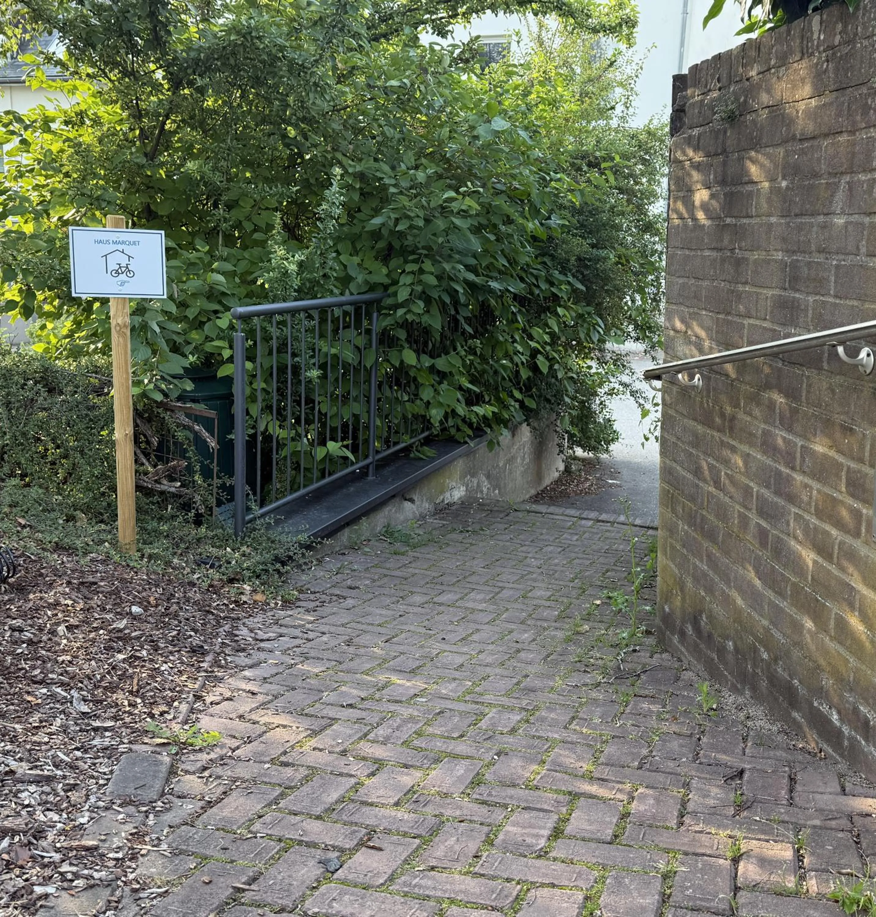 Cycling in Haus Marquet