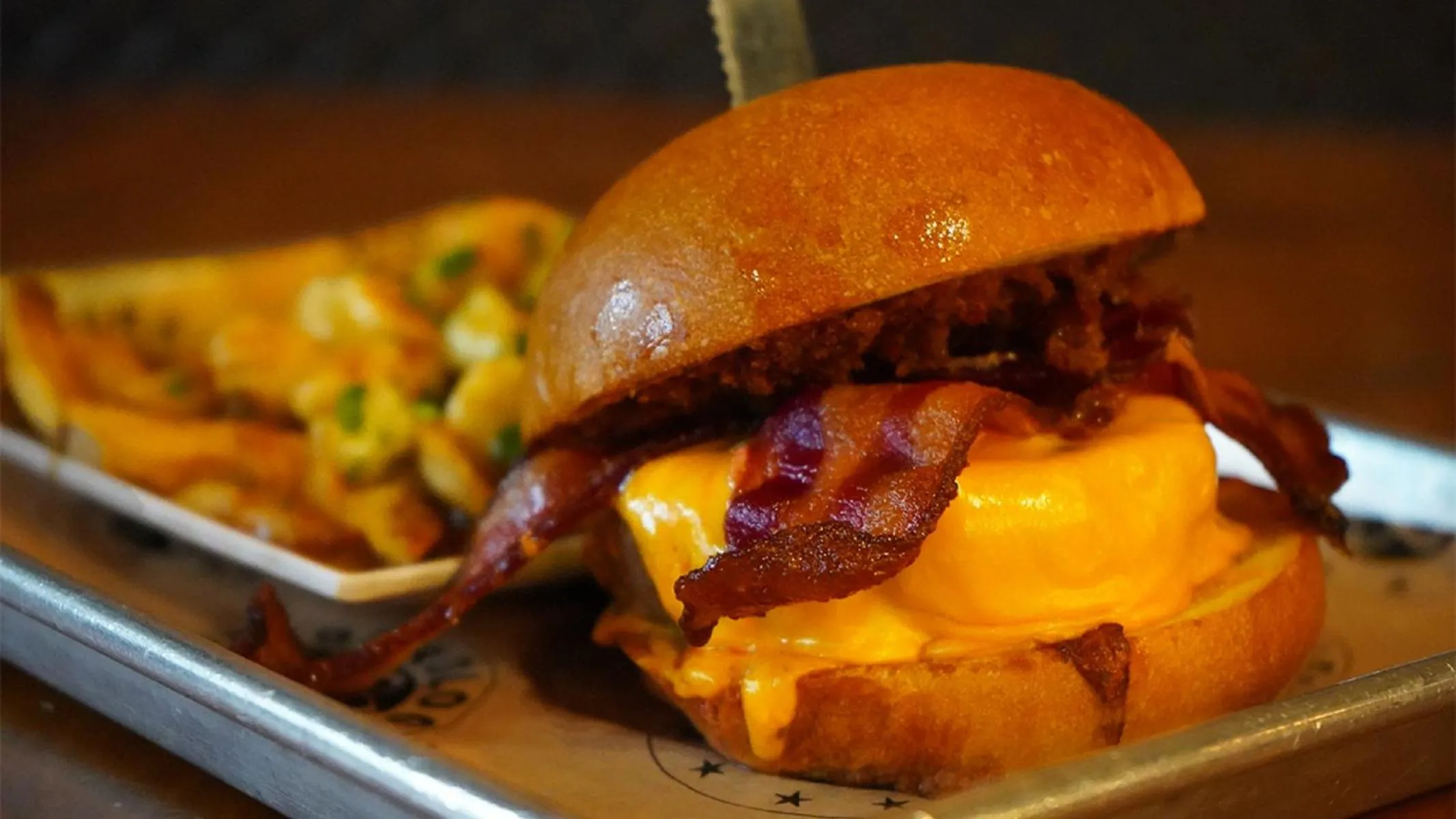 Restaurant/places to eat in Crowne Plaza HY36 Midtown Manhattan by IHG