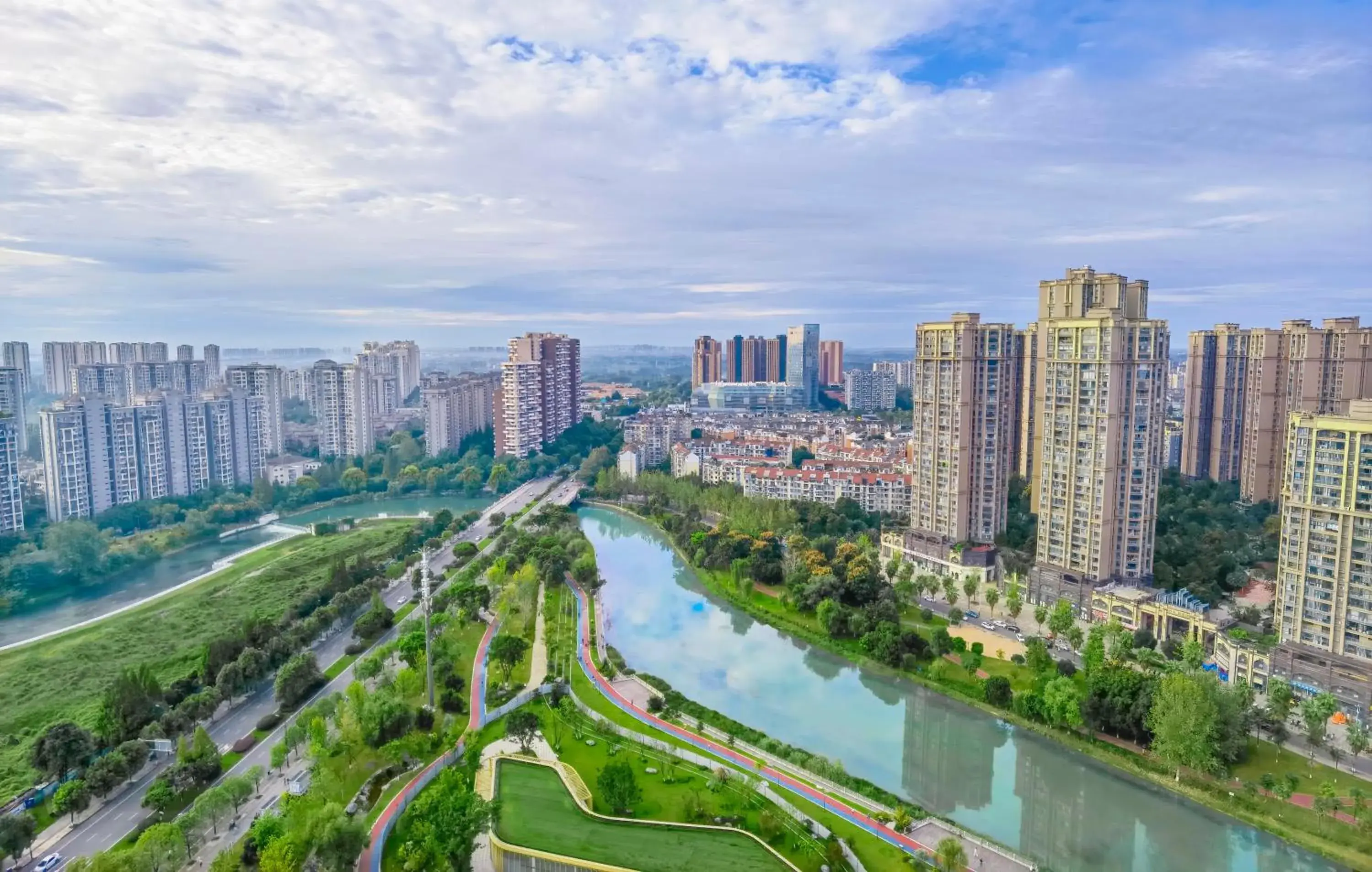 River view in Crowne Plaza Chengdu Wenjiang by IHG River view in Crowne Plaza Chengdu Wenjiang by IHG