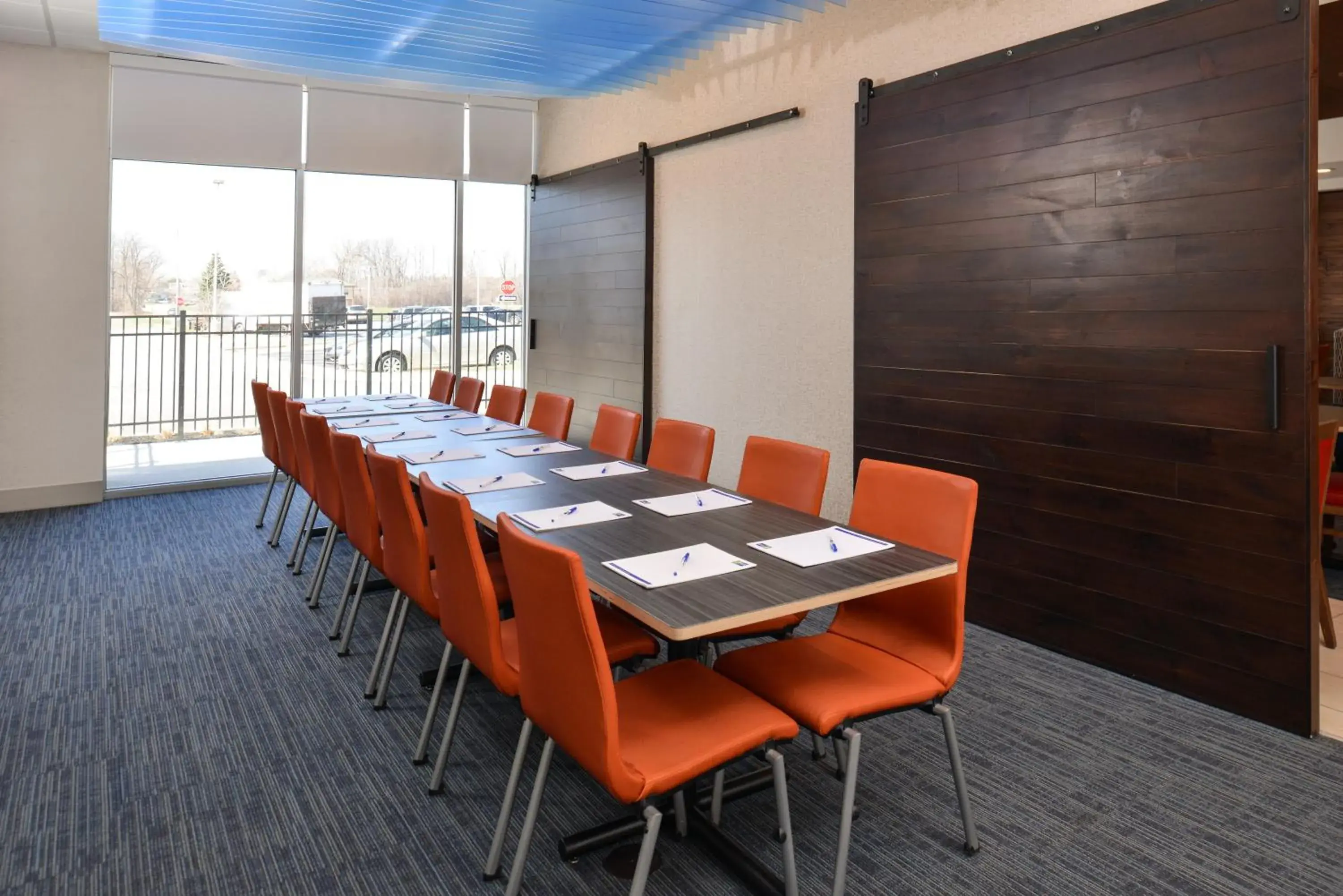 Meeting/conference room in Holiday Inn Express & Suites Southgate - Detroit Area