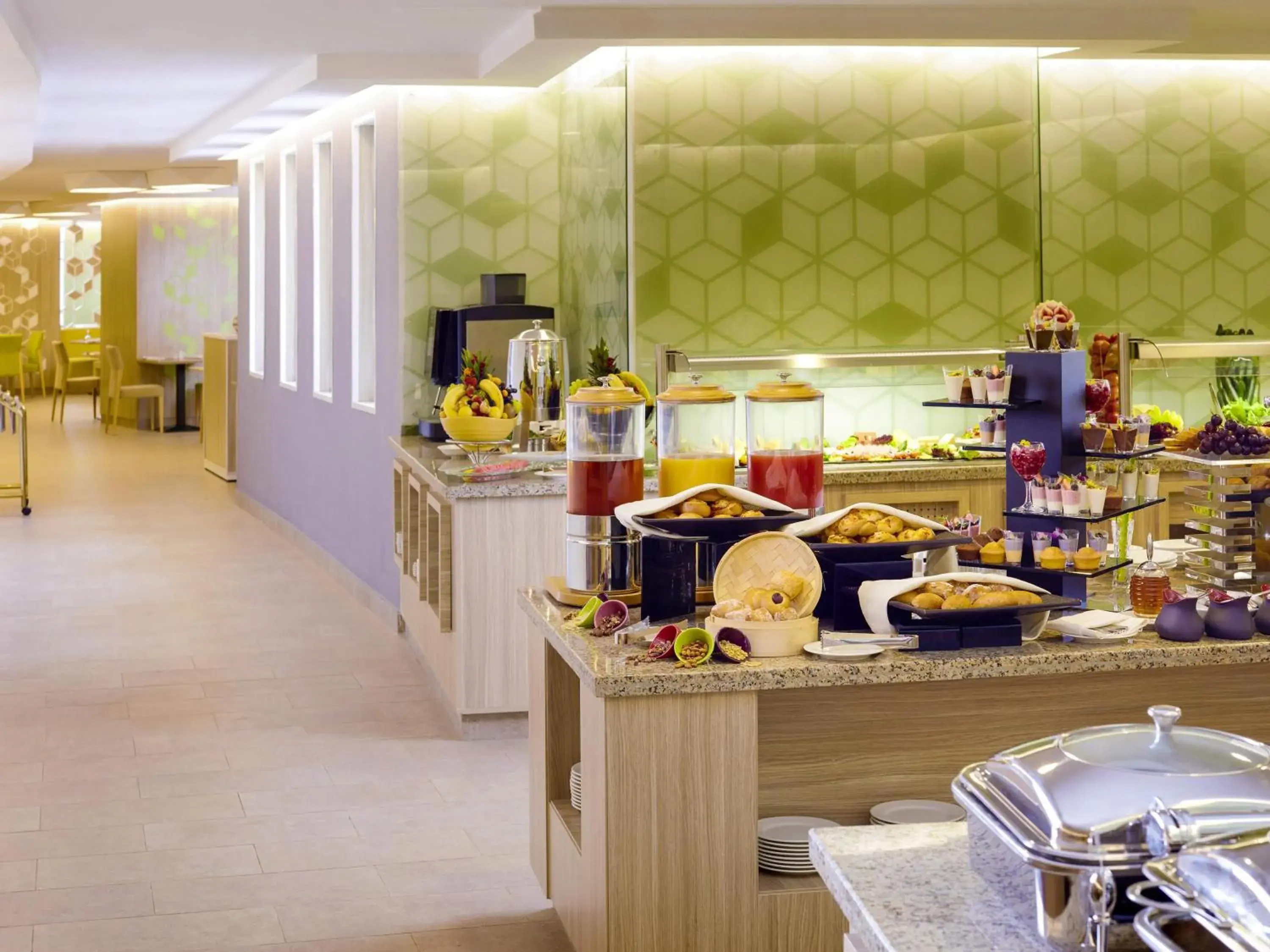 Restaurant/places to eat in ibis Styles Makkah Restaurant/places to eat in ibis Styles Makkah