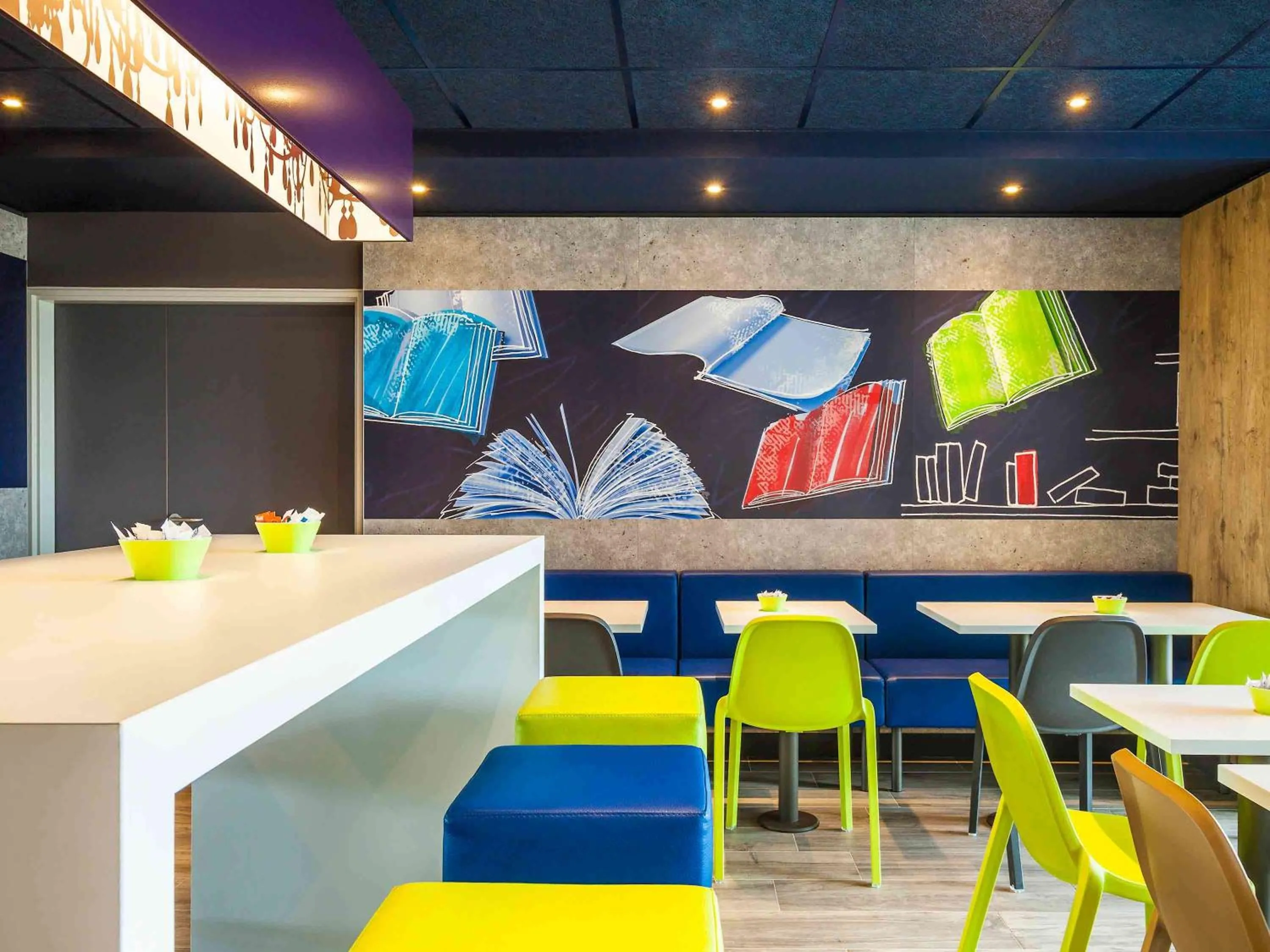 On site in ibis budget Sens