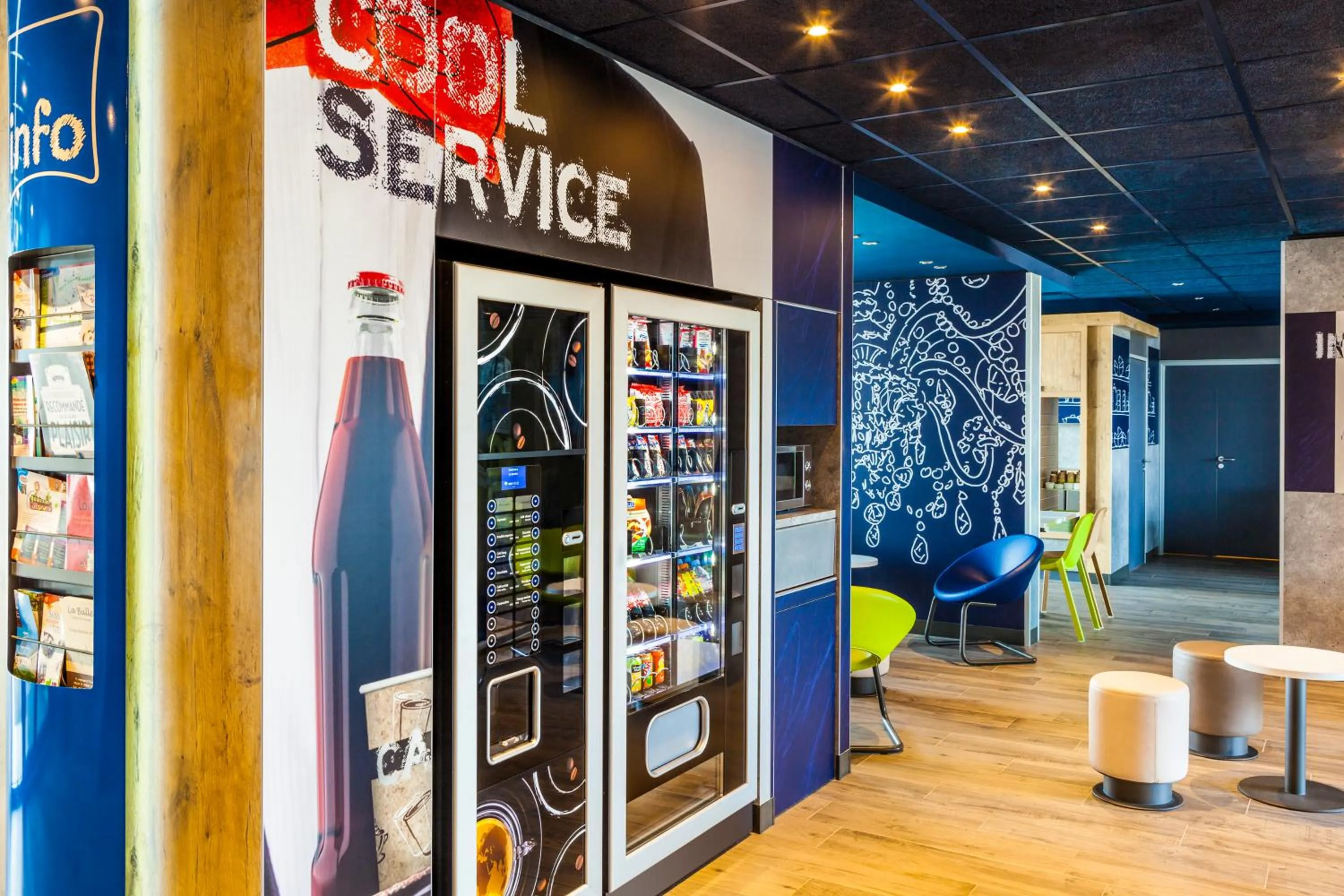 Lobby or reception in ibis budget Sens