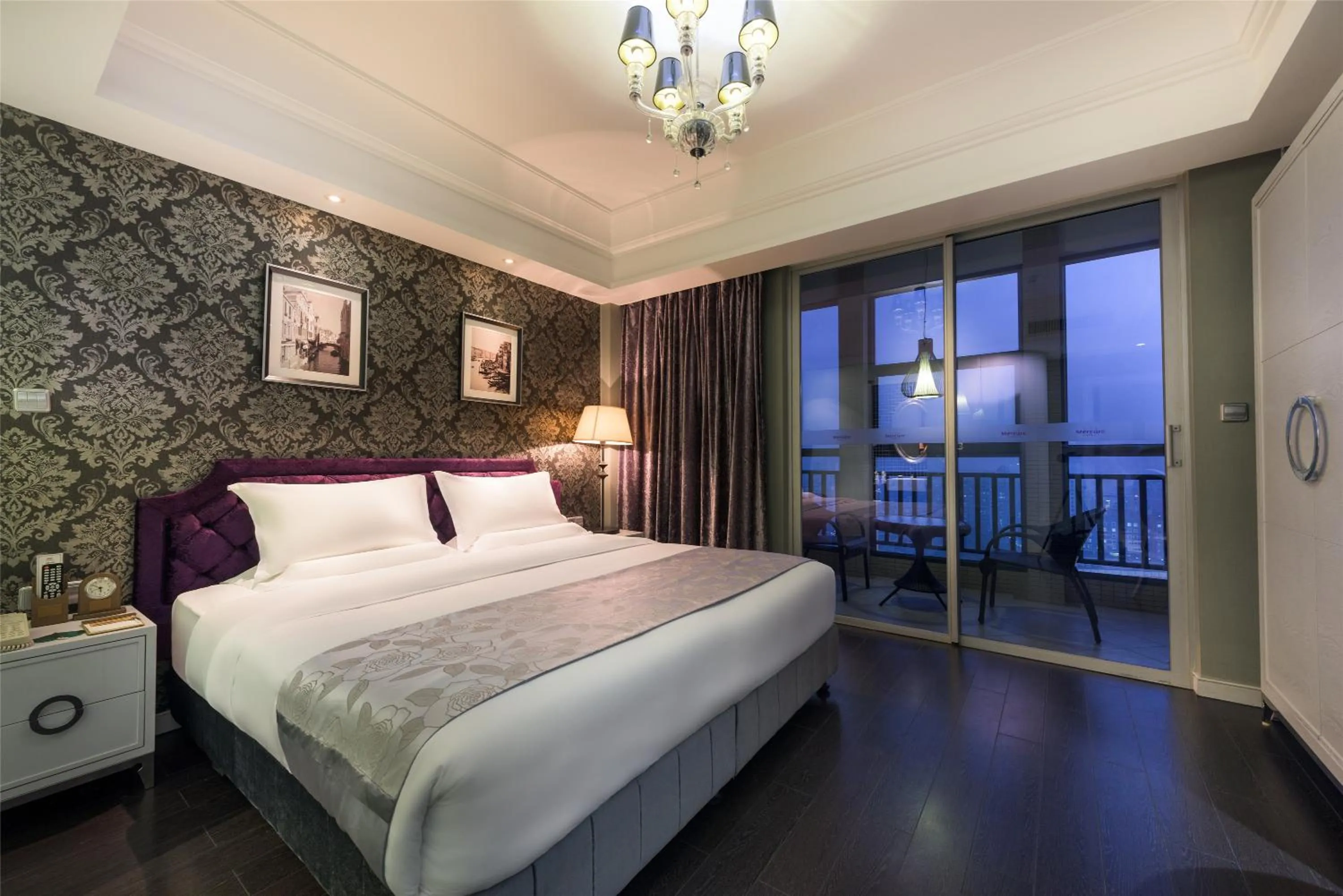 Bedroom, Bed in Mercure Xiamen Exhibition Centre