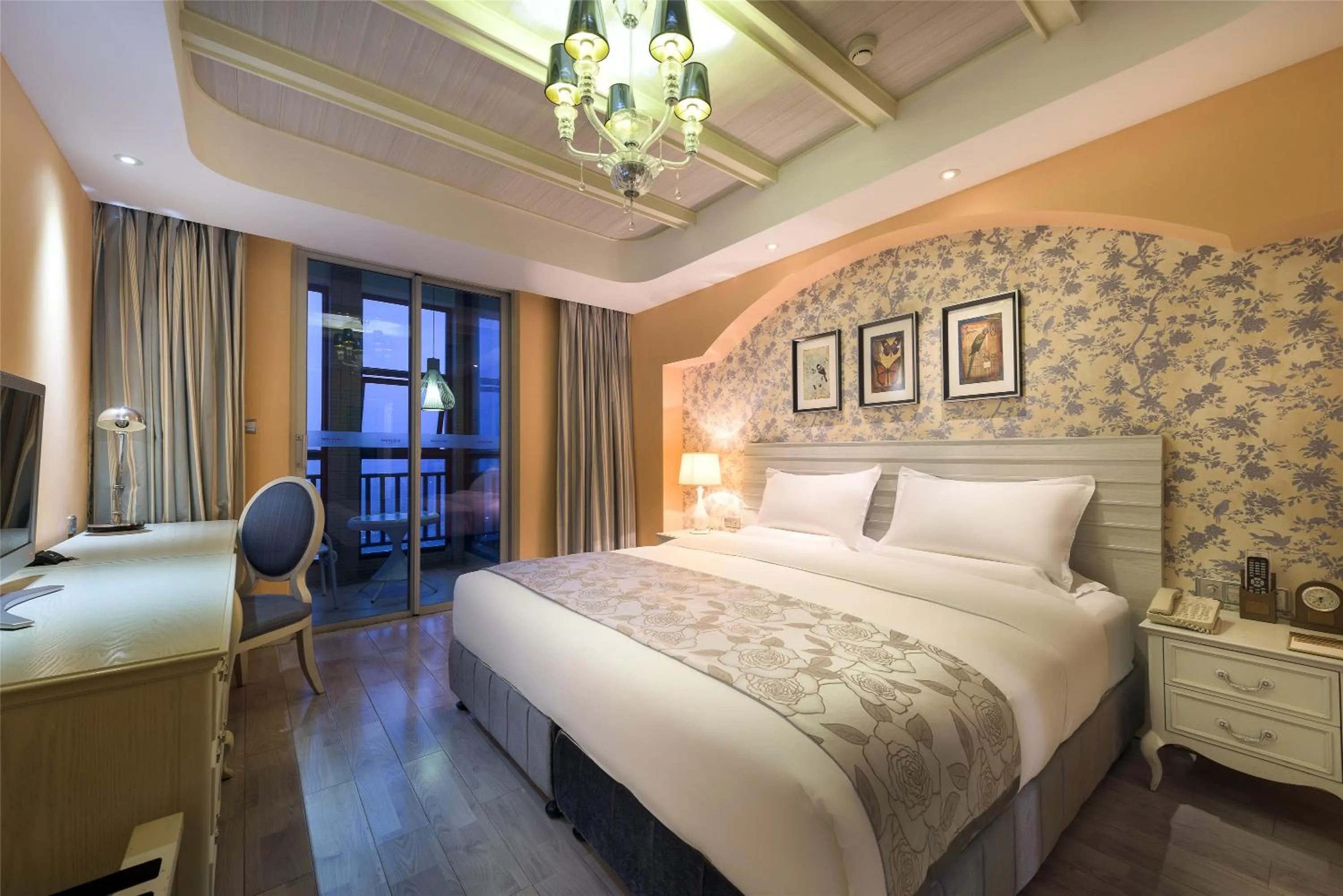 Bedroom, Bed in Mercure Xiamen Exhibition Centre