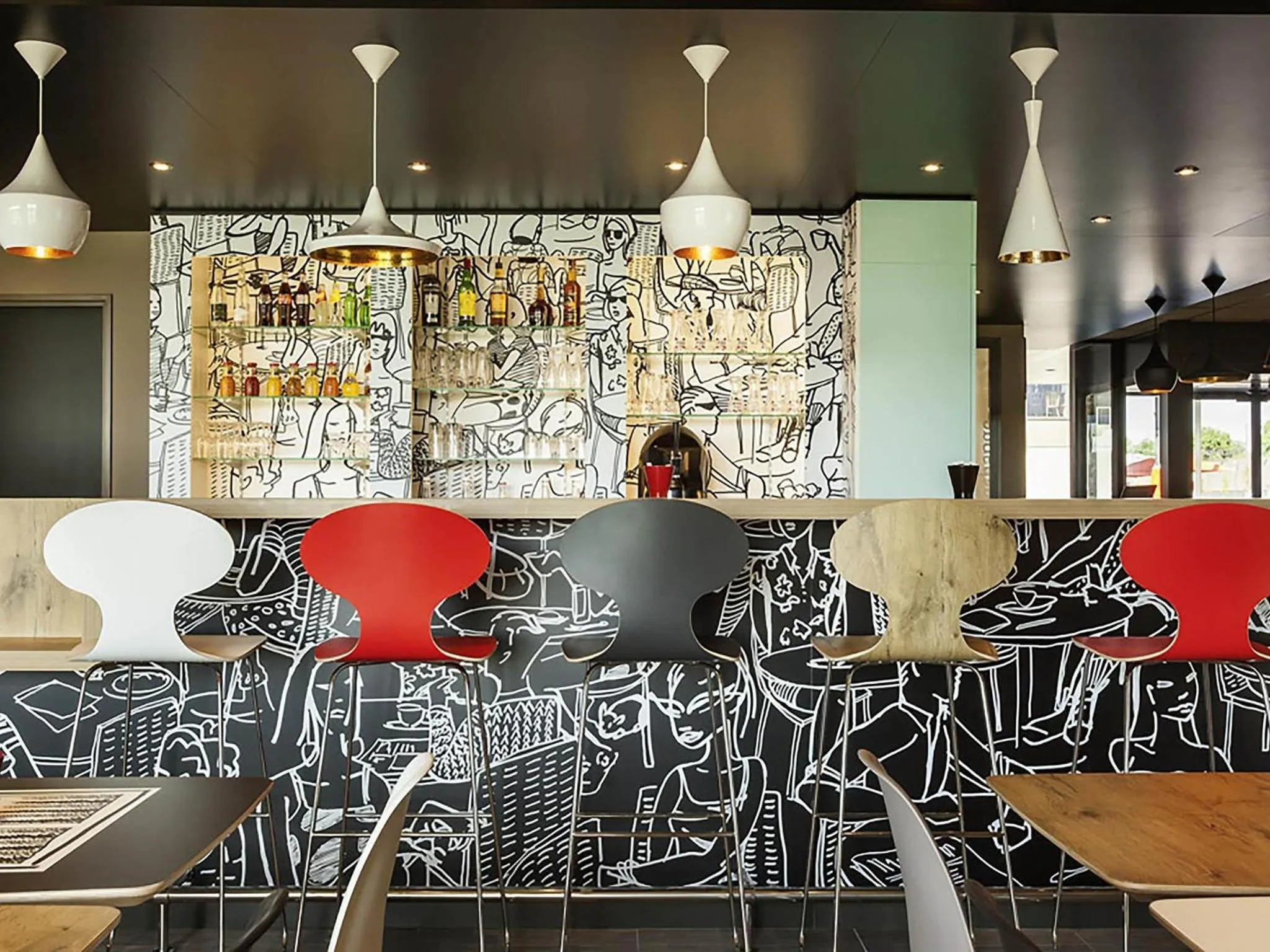 Lounge or bar in ibis Sens