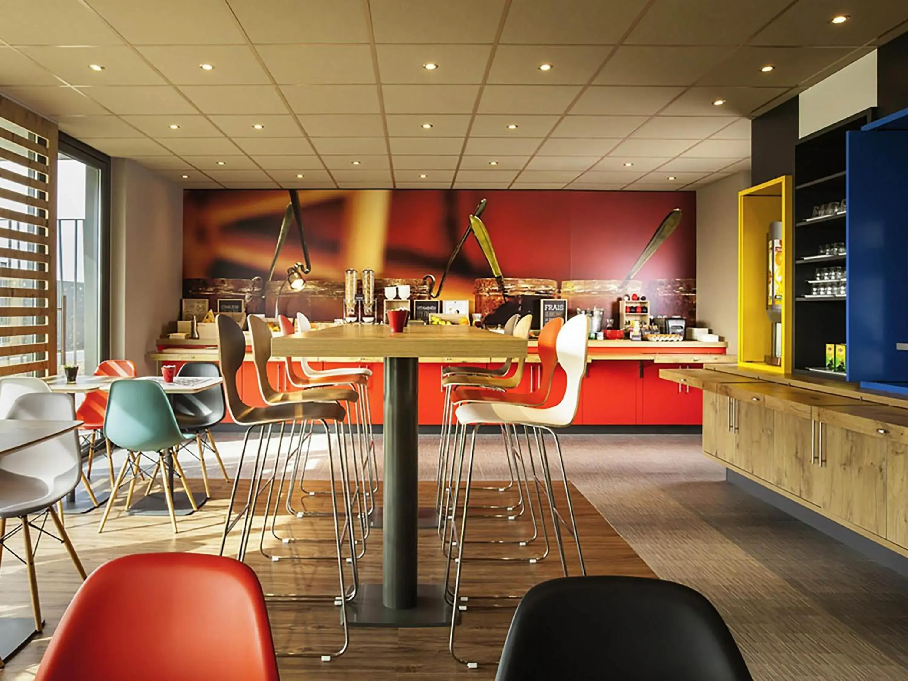 Breakfast in ibis Sens Breakfast in ibis Sens