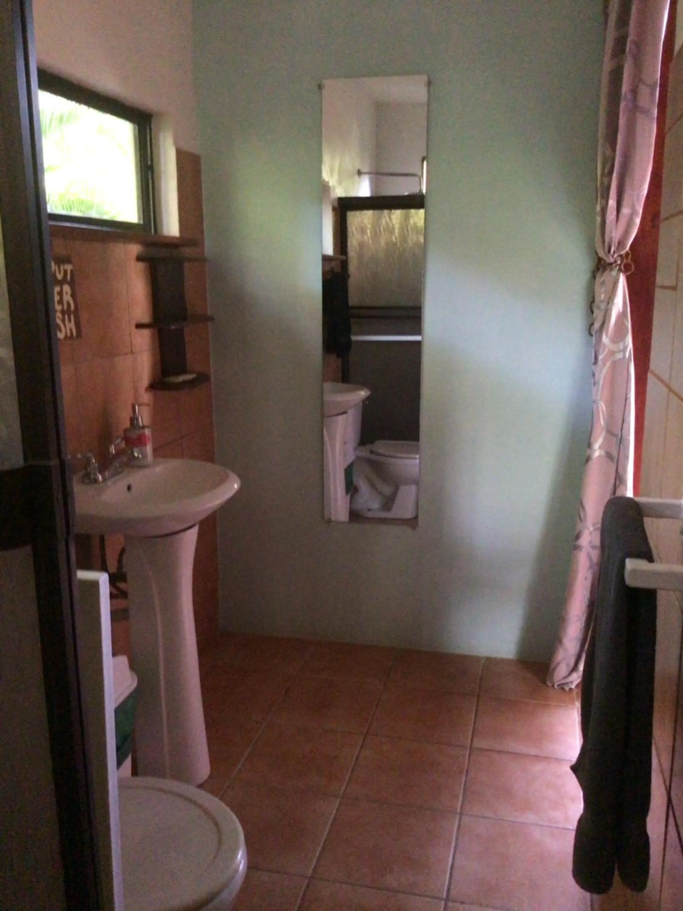 Shower in Jodokus Inn