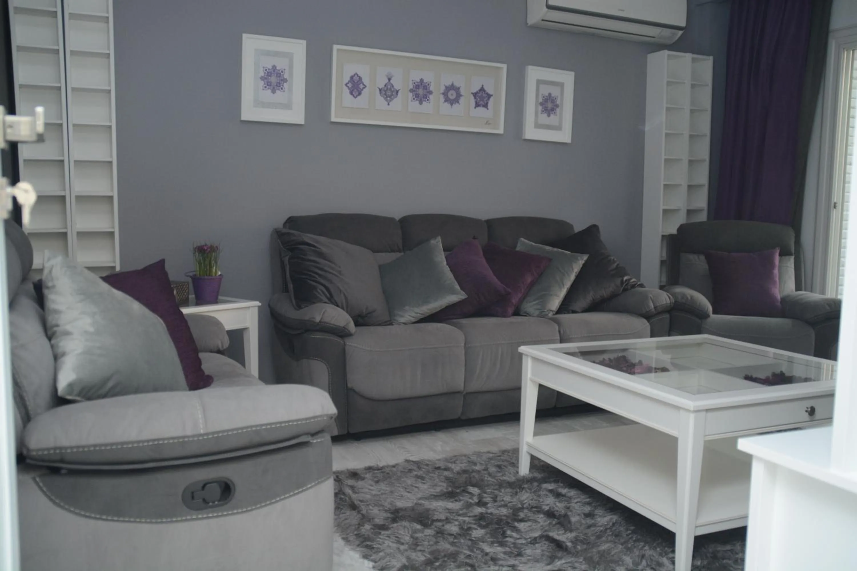 TV and multimedia in Luxury Nile Maadi Cairo Apartment