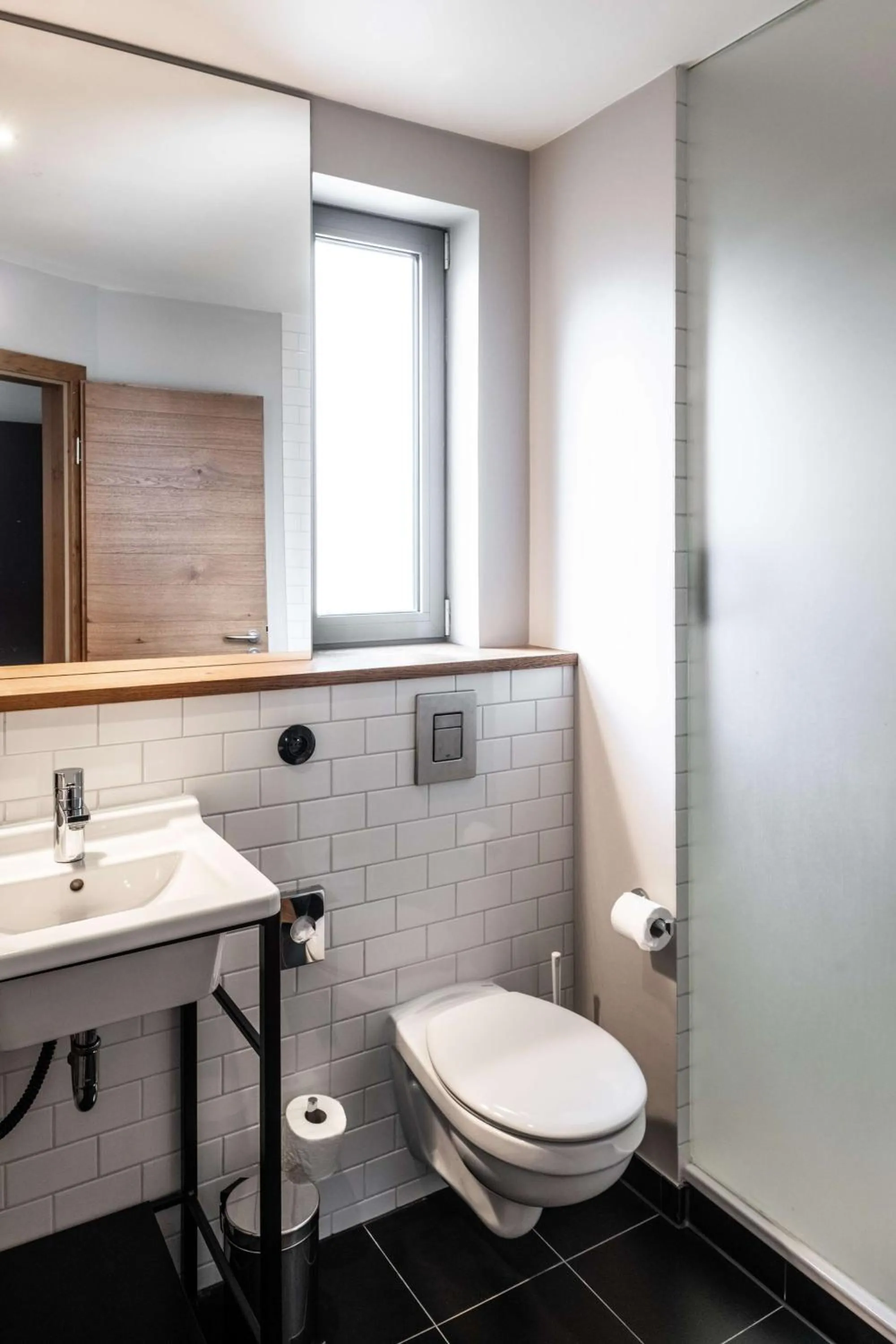 Bathroom in pentahotel Leuven