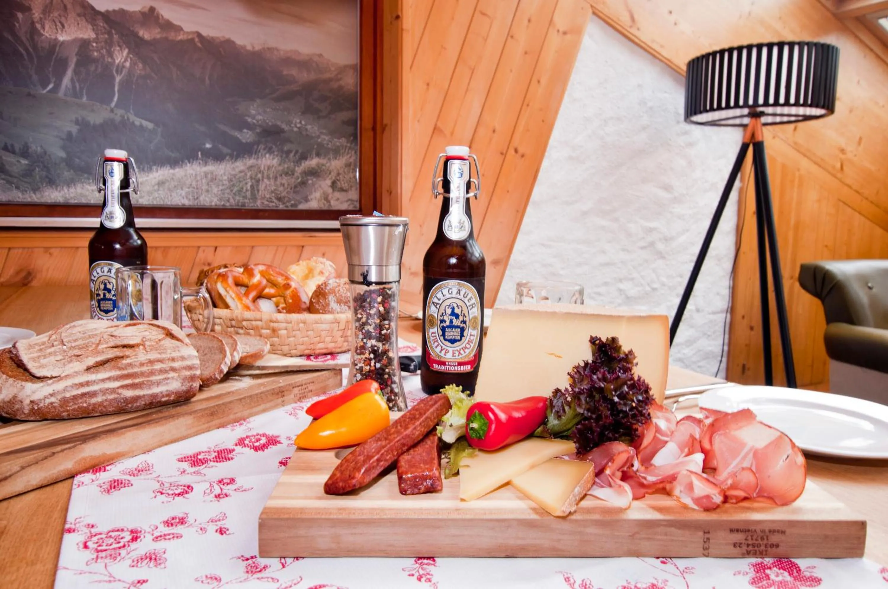Food and drinks in Alp-Chalet