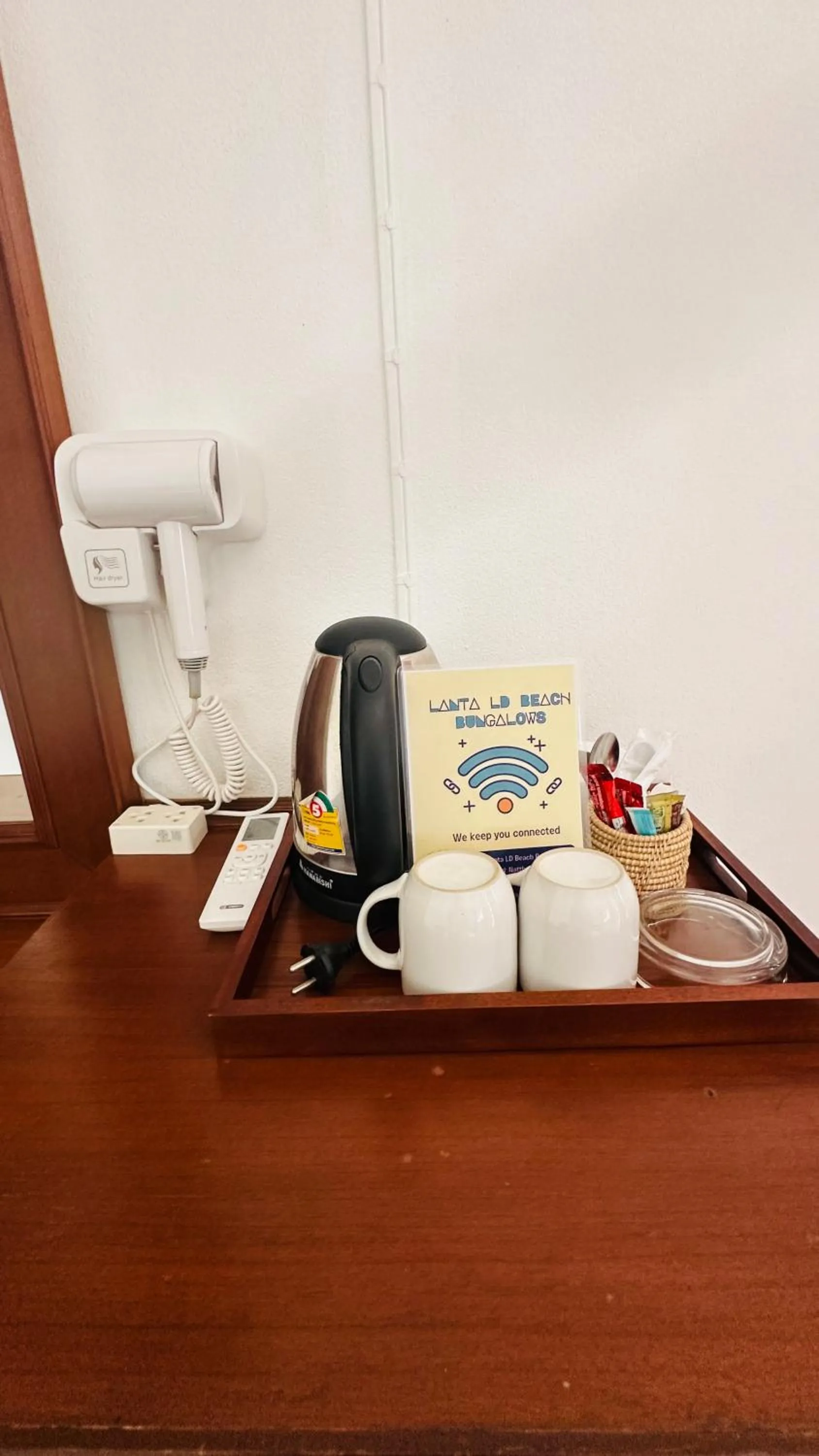 Coffee/tea facilities in Lanta L.D. Beach Bungalow
