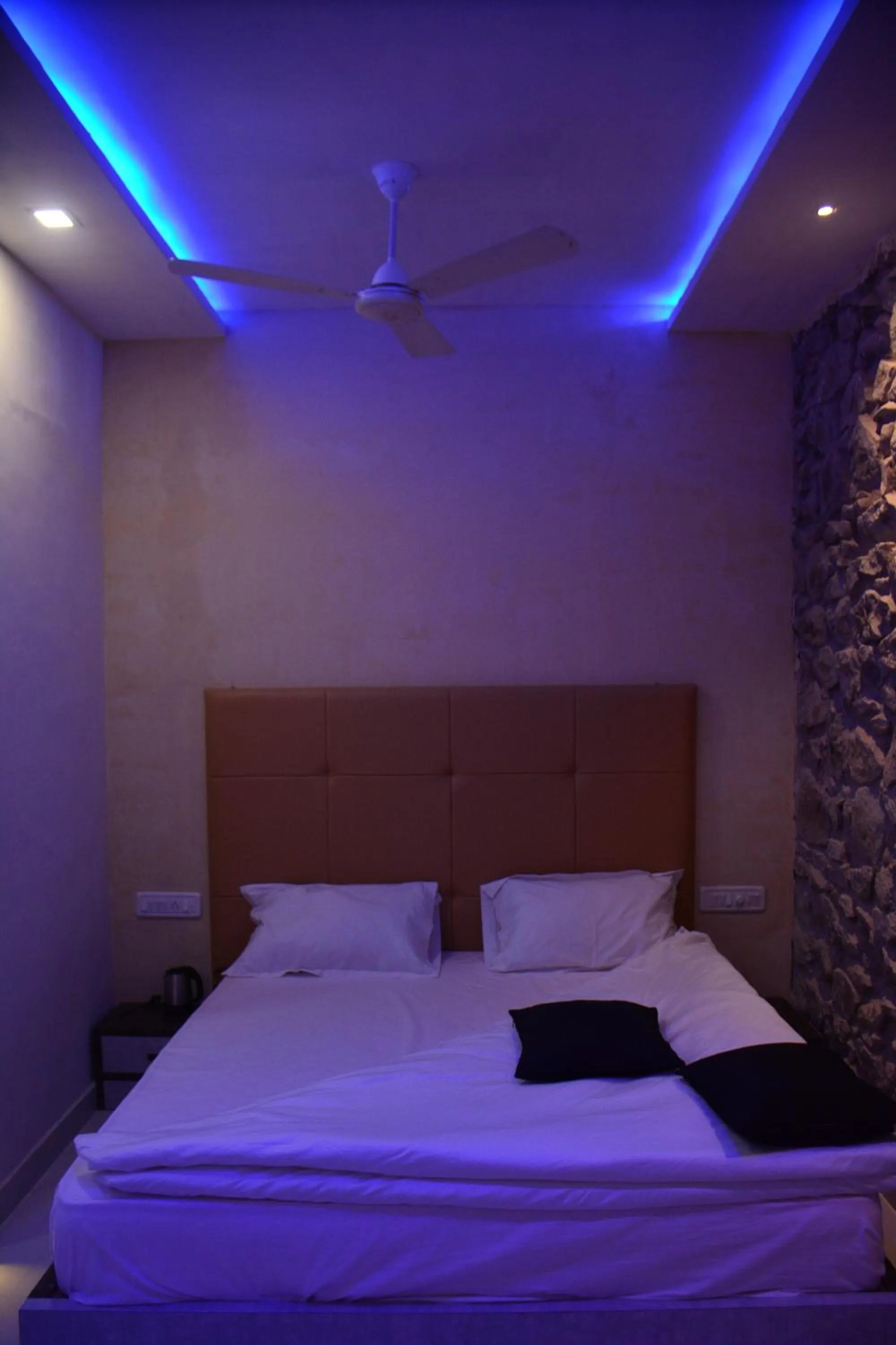 Bedroom in Hotel Toppers Corner