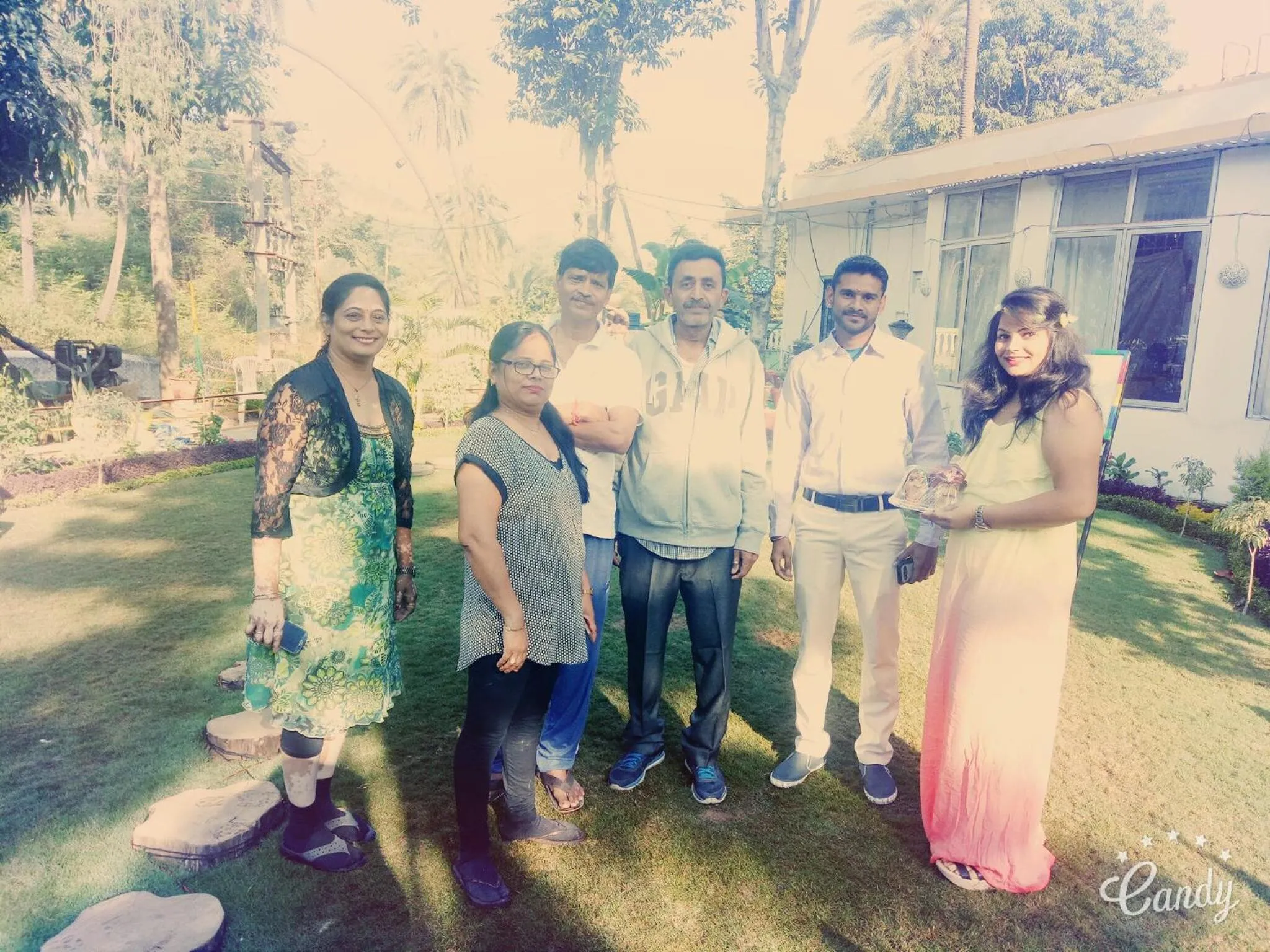 group of guests in Hotel Toppers Corner