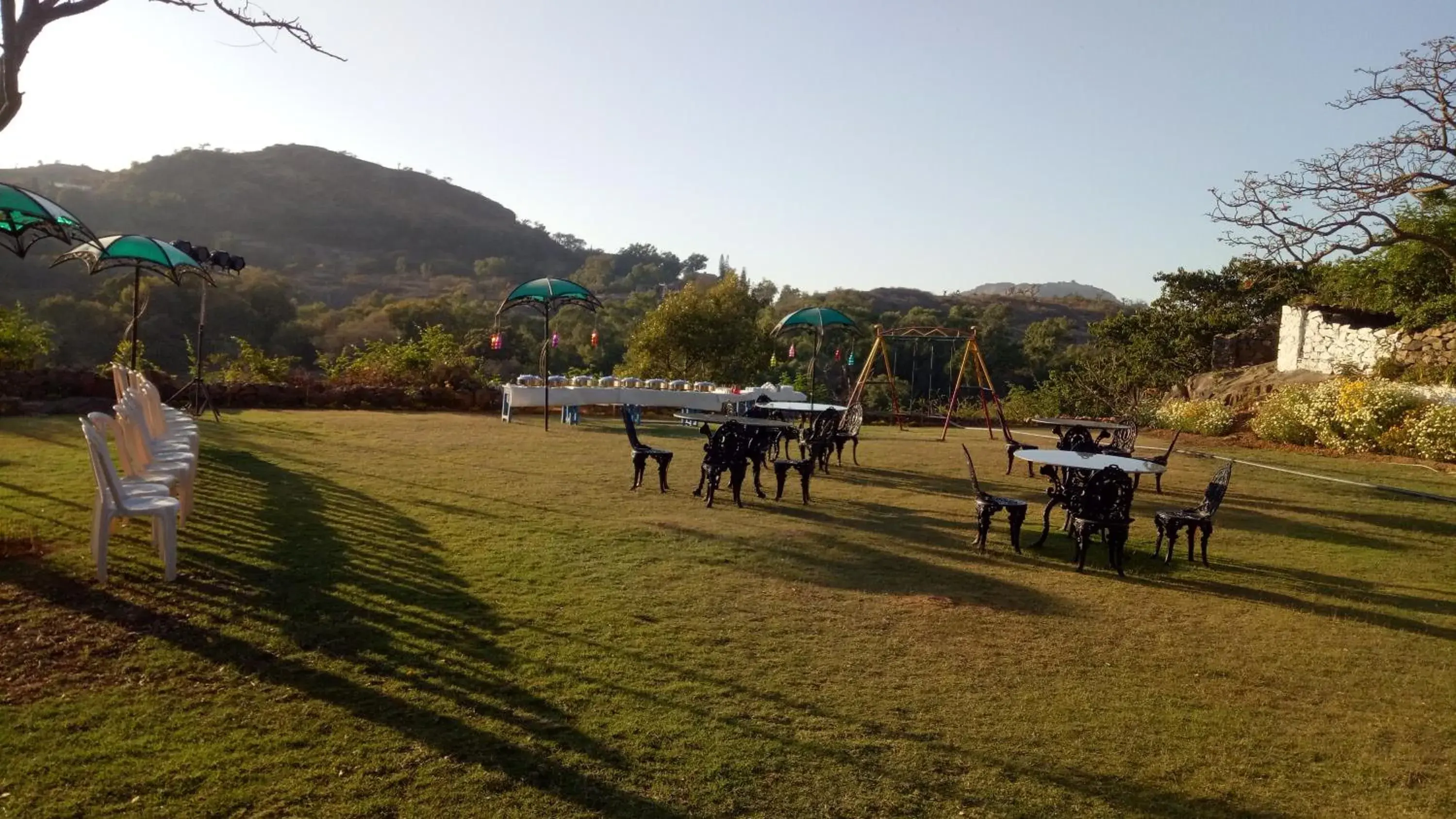 Garden view in Hotel Toppers Corner Garden view in Hotel Toppers Corner