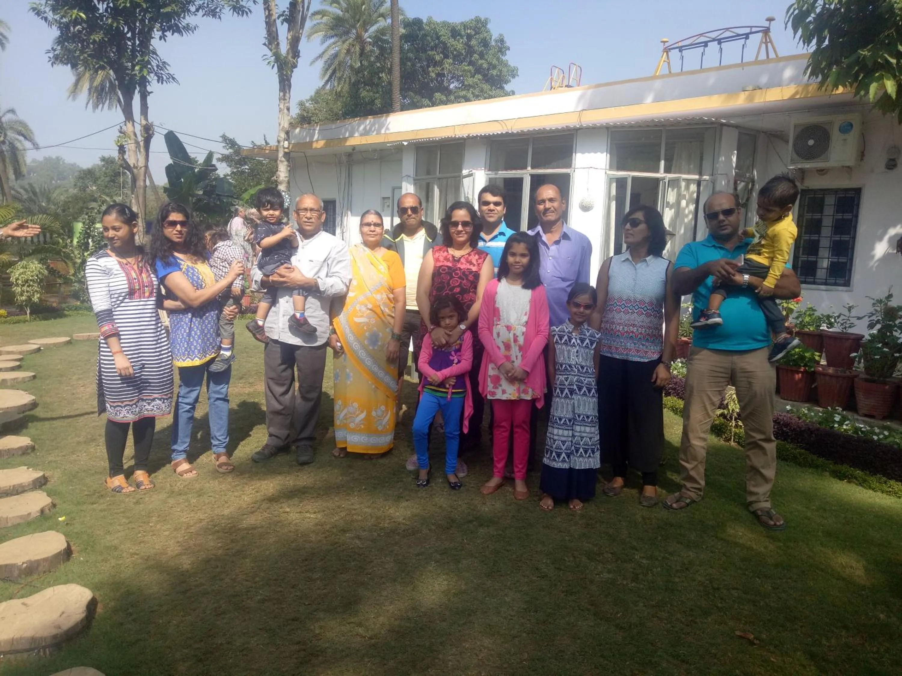 group of guests in Hotel Toppers Corner