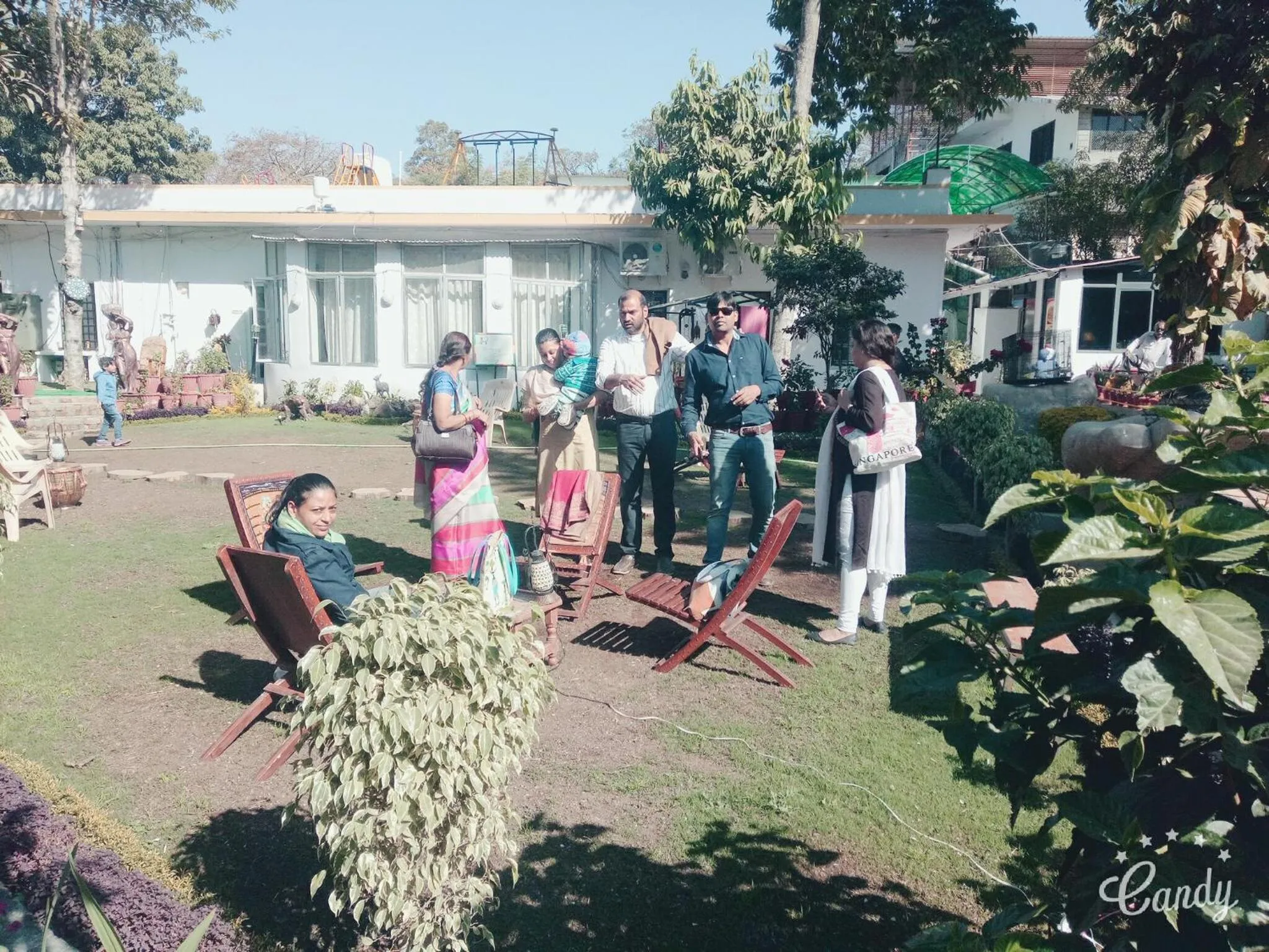 Property building in Hotel Toppers Corner