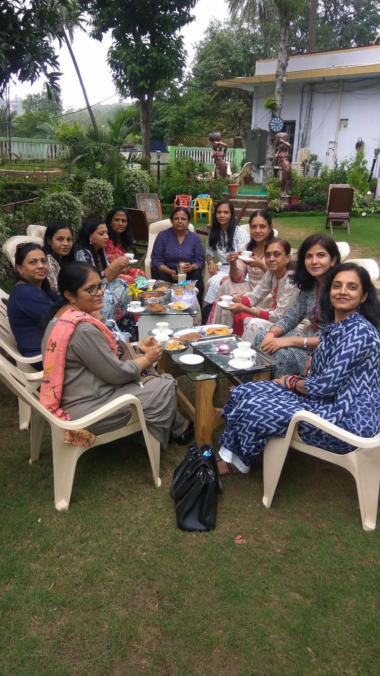 group of guests in Hotel Toppers Corner