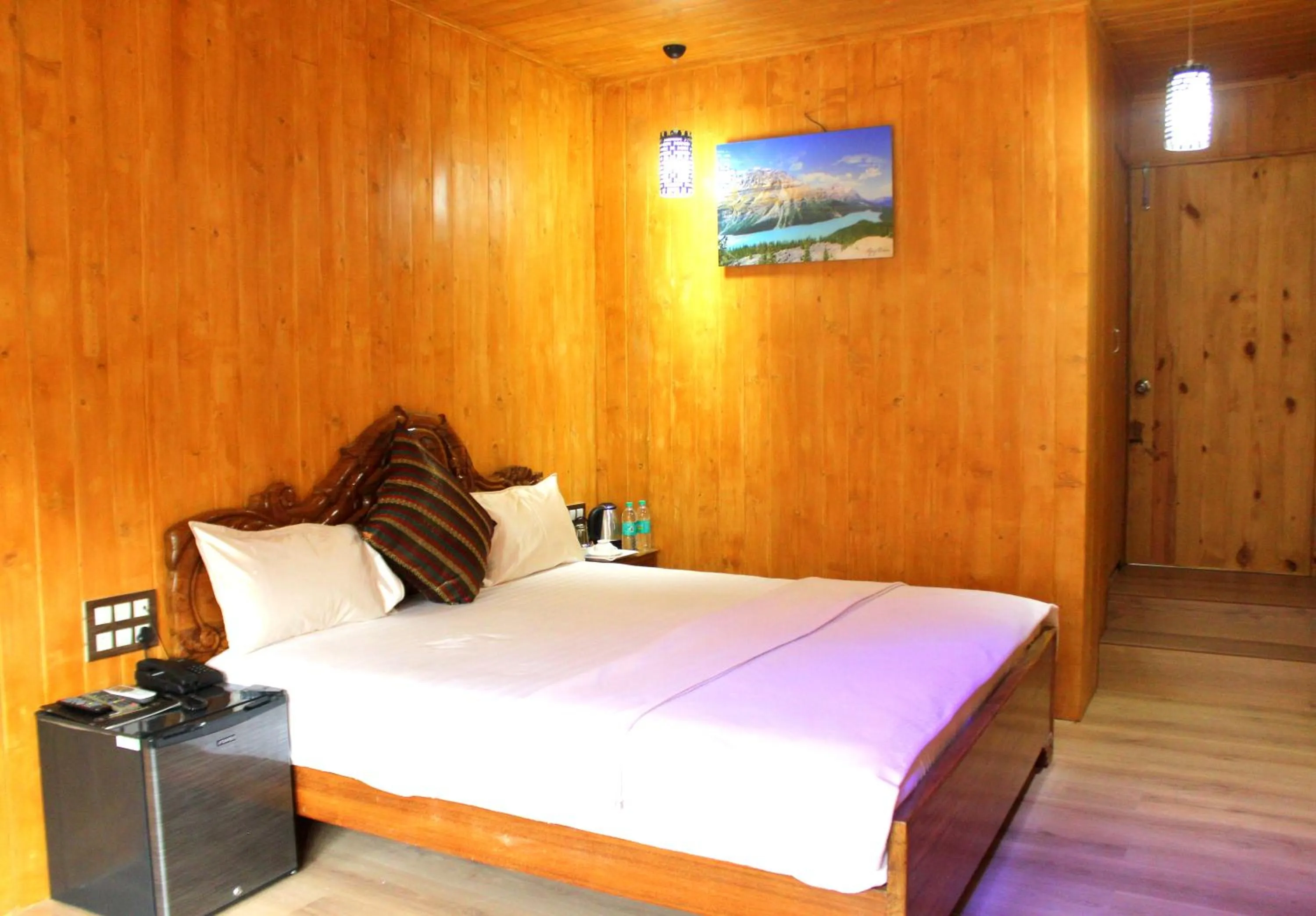 Hotel Toppers Corner