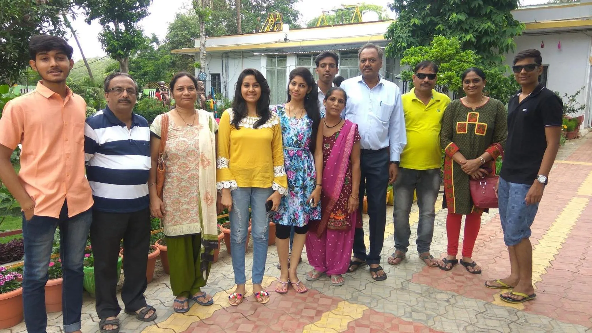 group of guests in Hotel Toppers Corner