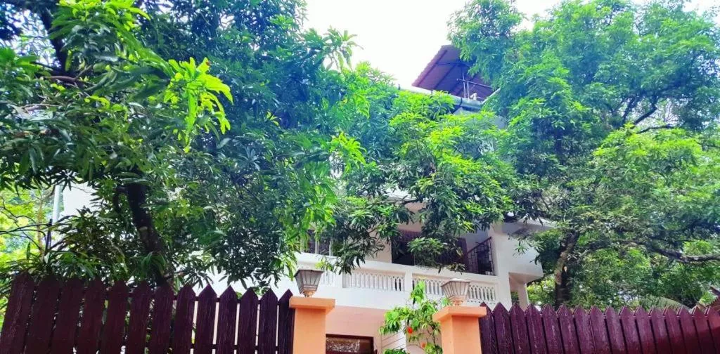 Property building in Kevins Bed & Breakfast