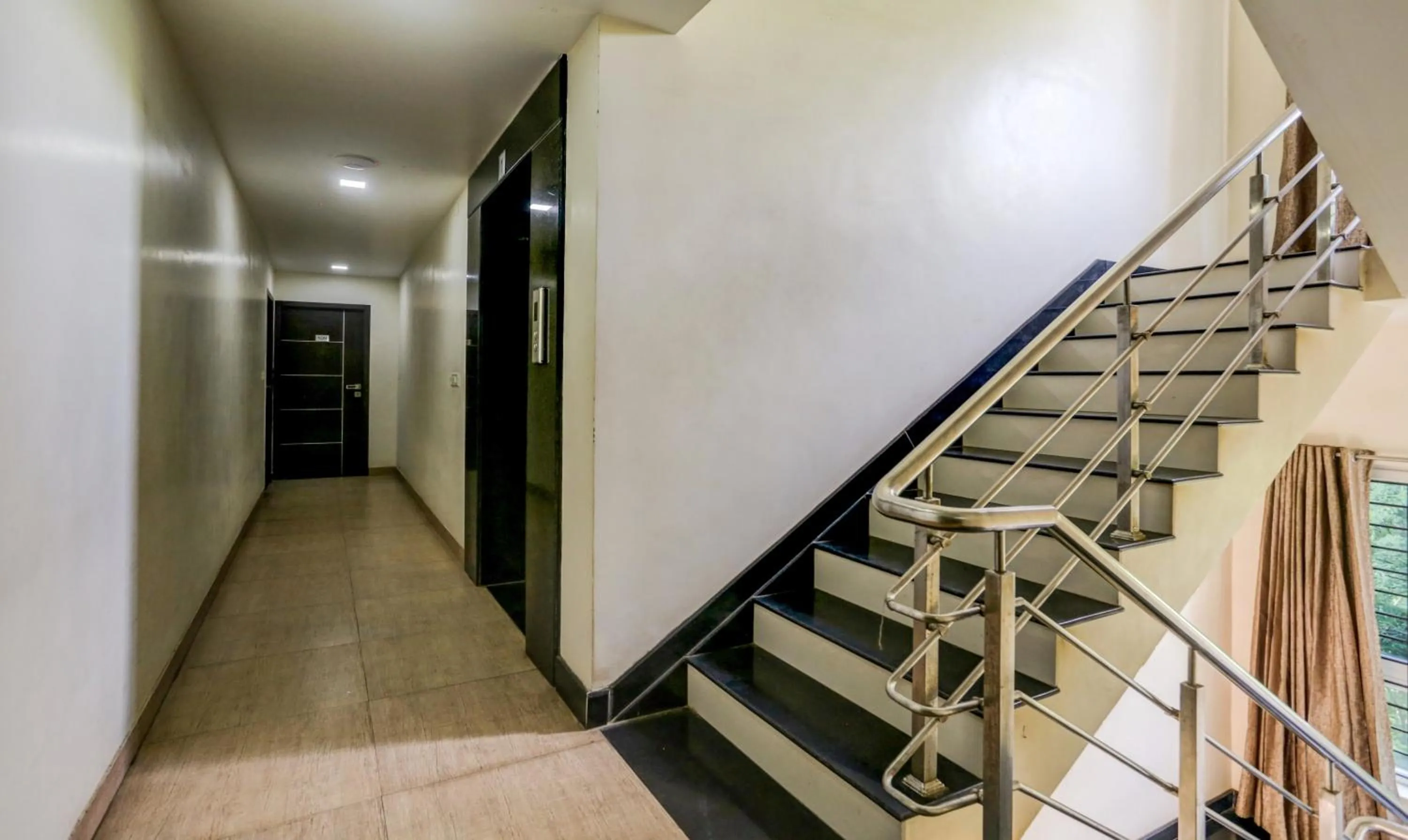 Floor plan in Hotel Royal Elite Madurai