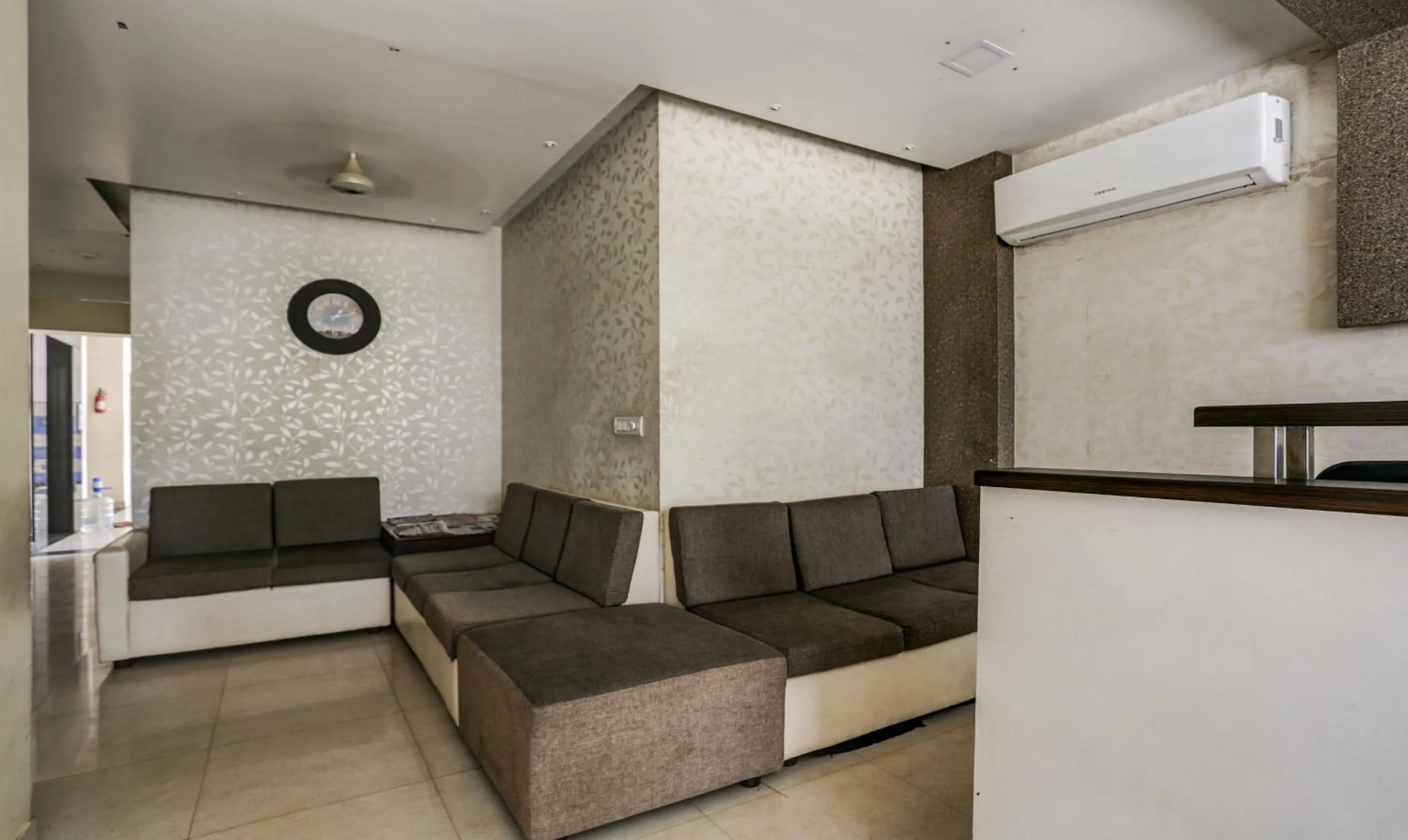 Lobby or reception in Hotel Royal Elite Madurai