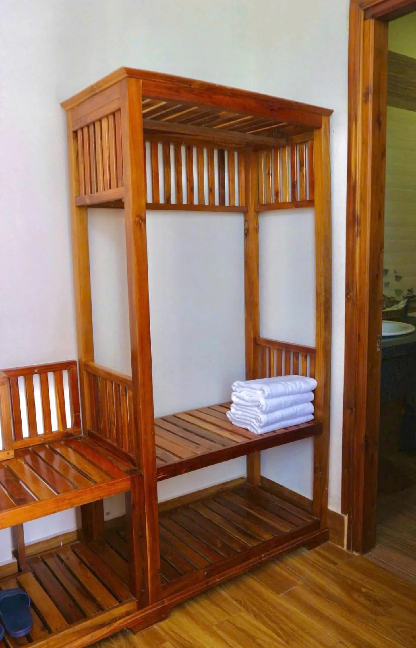 Liên Tho Boutique