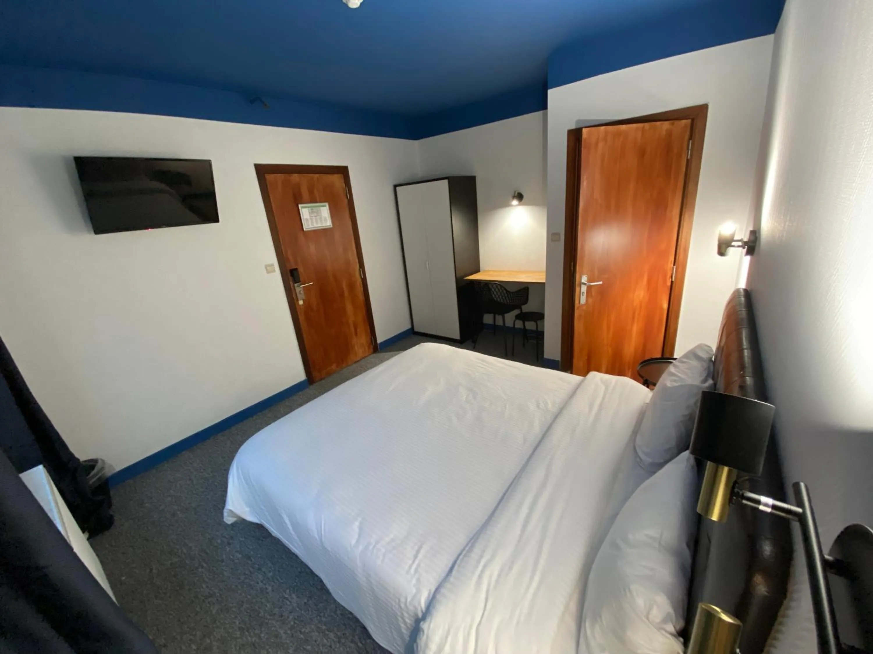 Bed in Hotel Windsor